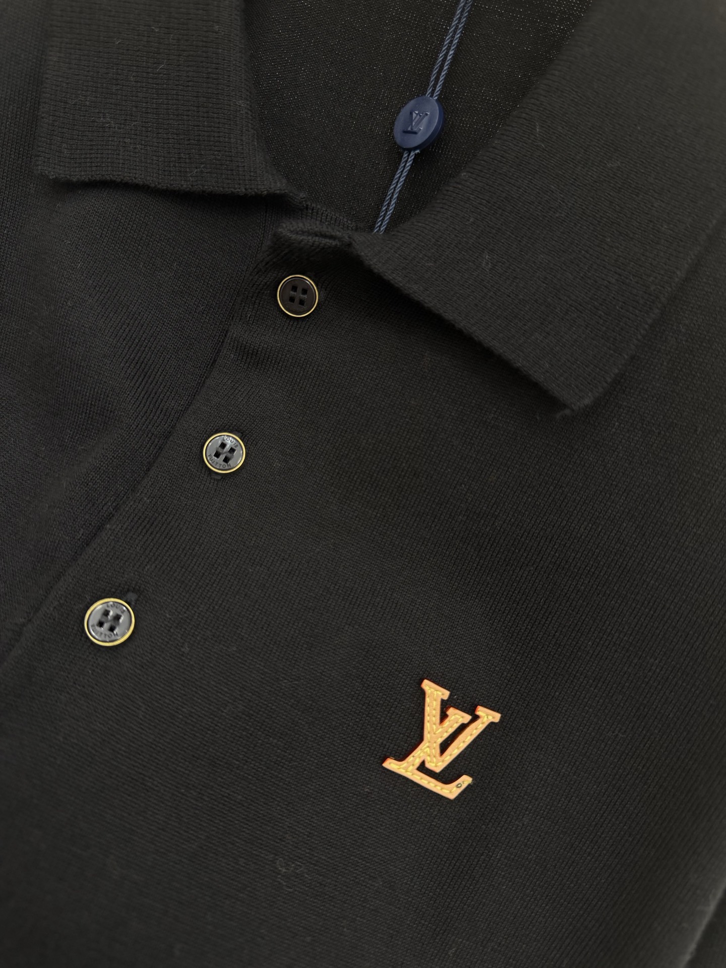 LV新品🆕🆕Polo领短袖💗💗实拍图🆕🆕单色4码
