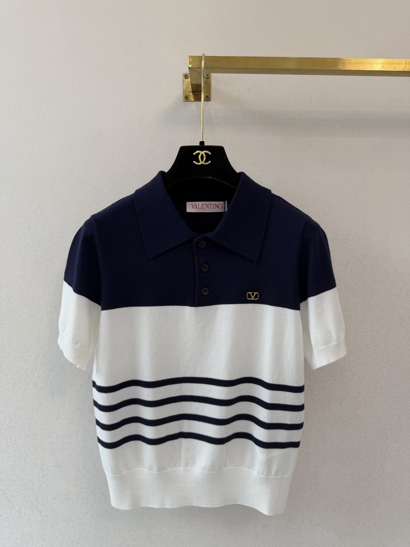 华伦天奴新品🆕🆕Polo领短袖💗💗实拍图🆕🆕两色3码
