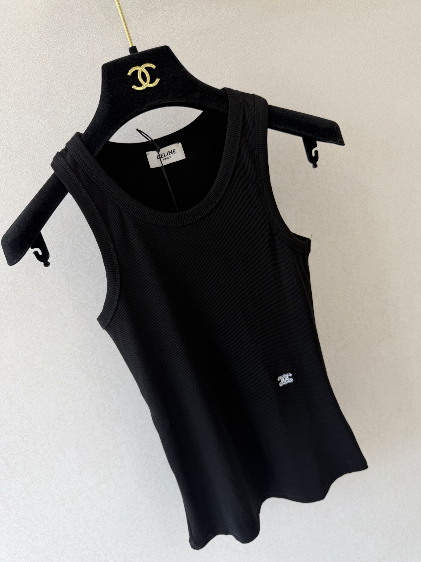 赛琳新品🆕🆕背心💗💗实拍图🆕🆕三色3码
