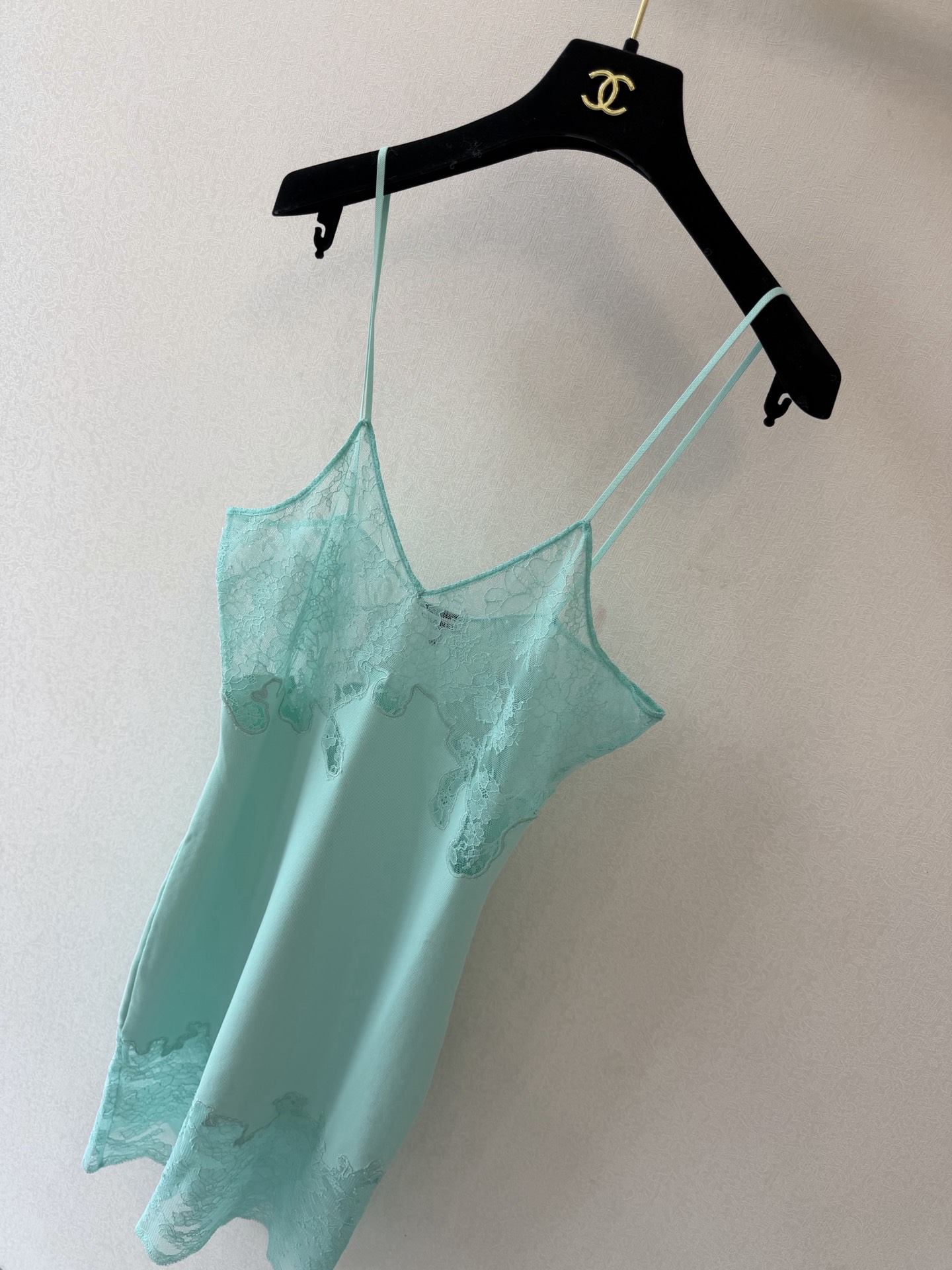 小香新品🆕🆕吊带裙💗💗实拍图🆕🆕三色3码