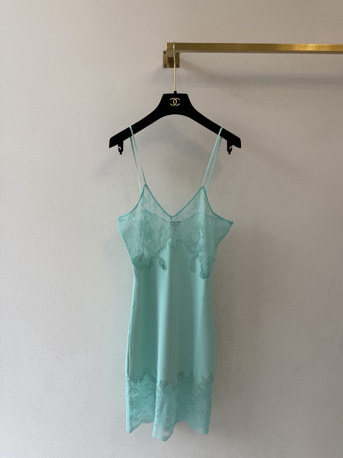 小香新品🆕🆕吊带裙💗💗实拍图🆕🆕三色3码