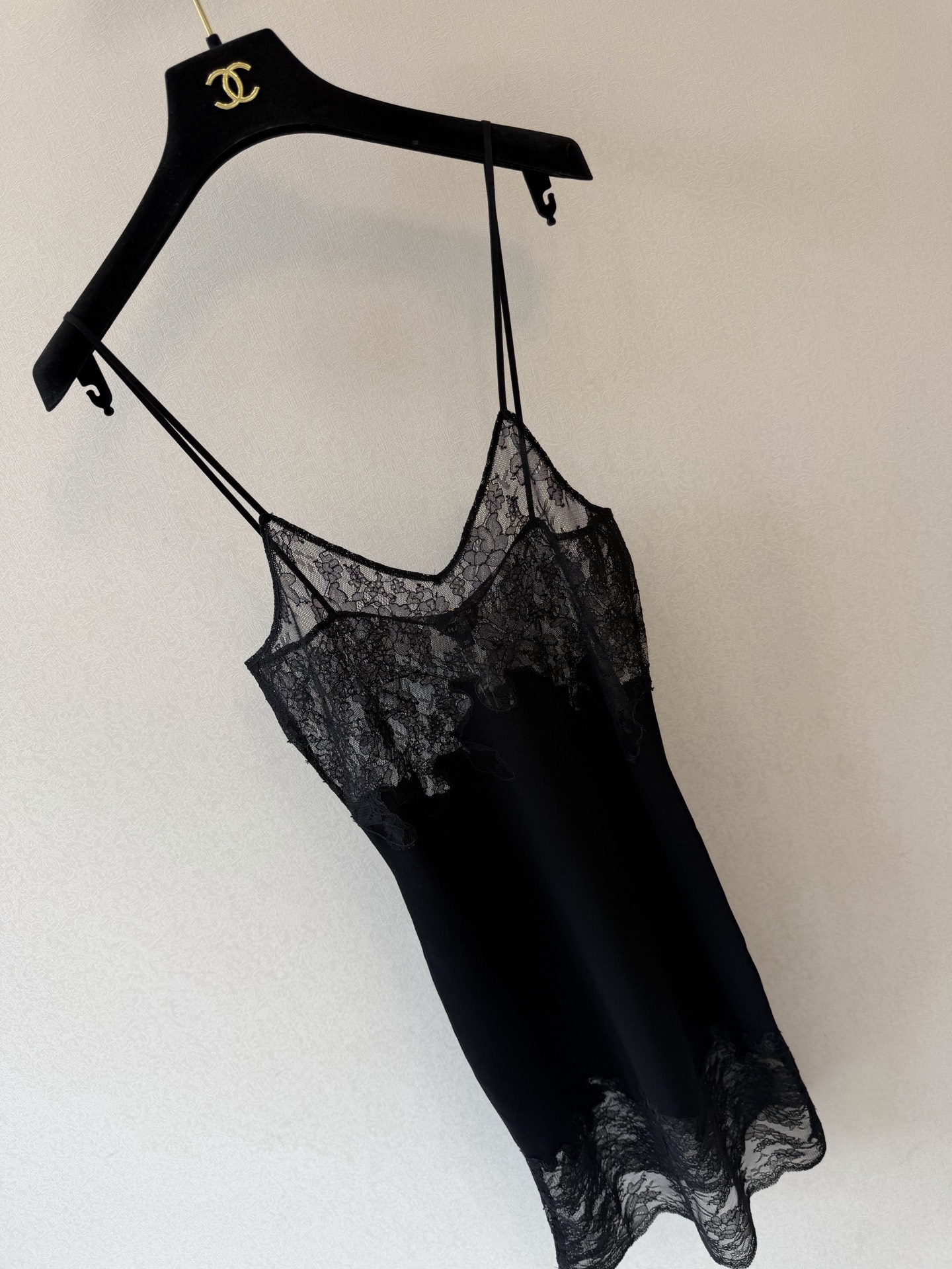 小香新品🆕🆕吊带裙💗💗实拍图🆕🆕三色3码