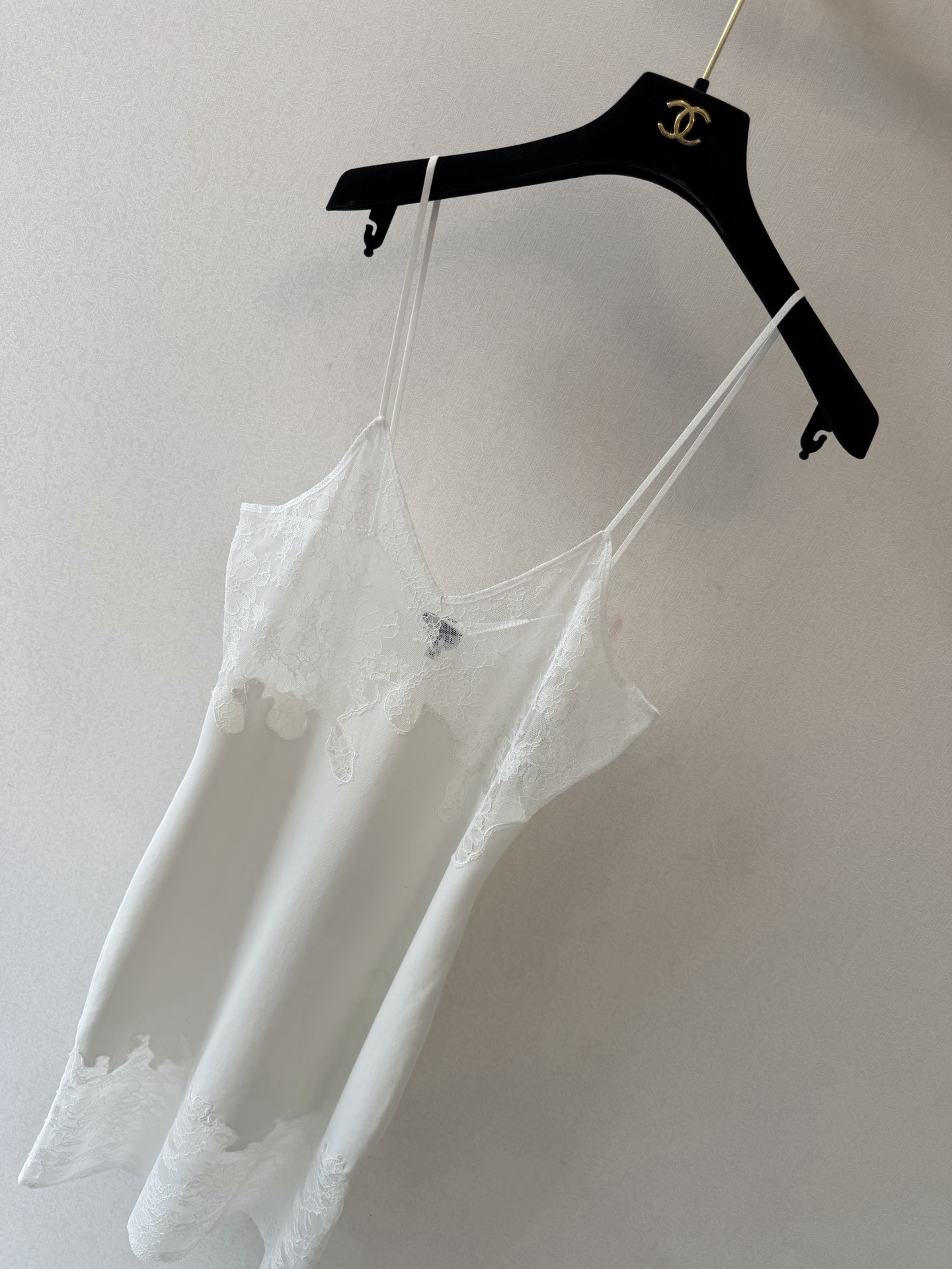 小香新品🆕🆕吊带裙💗💗实拍图🆕🆕三色3码