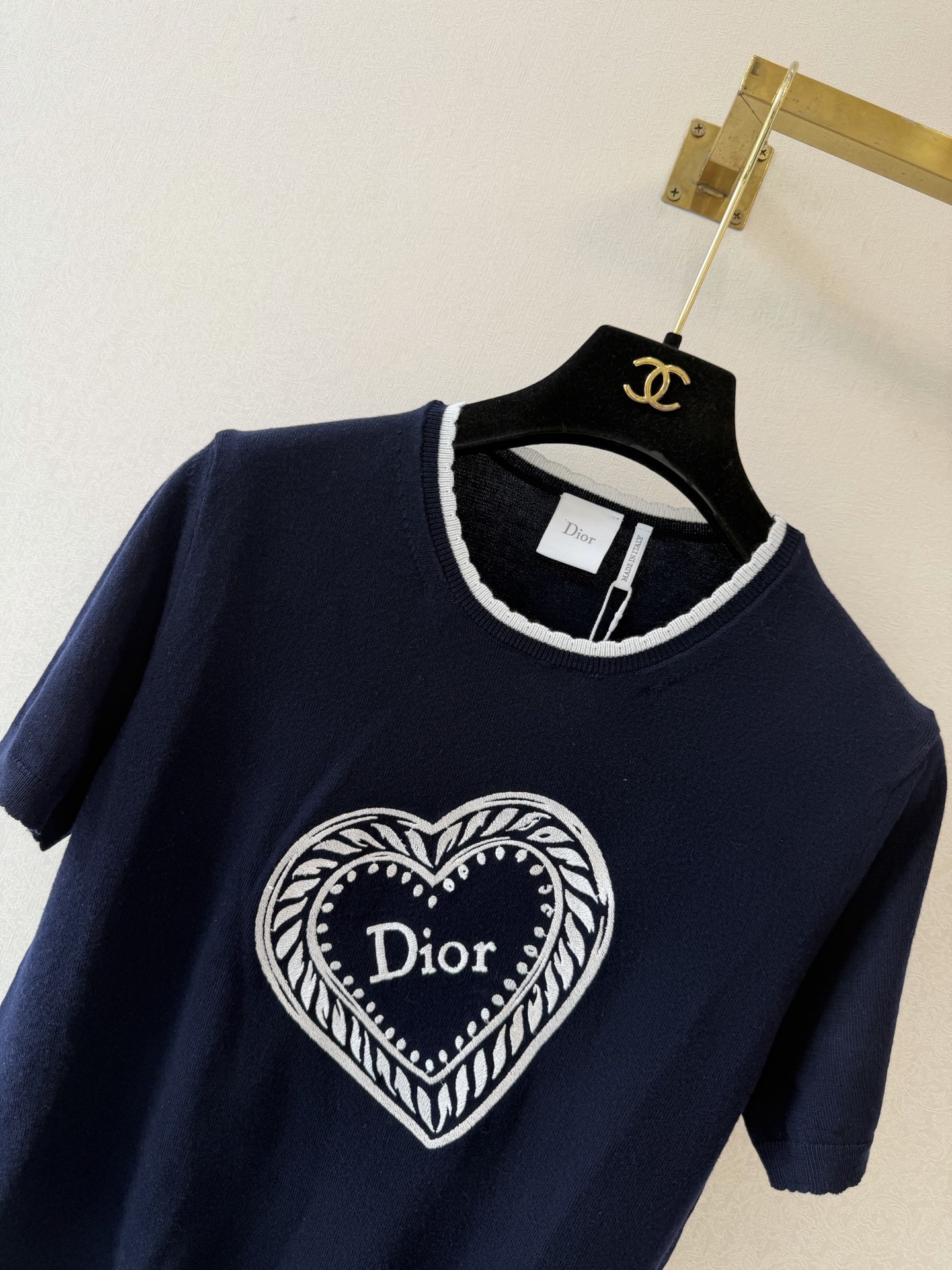 迪奥新品🆕🆕圆领短袖💗💗实拍图🆕🆕两色3码