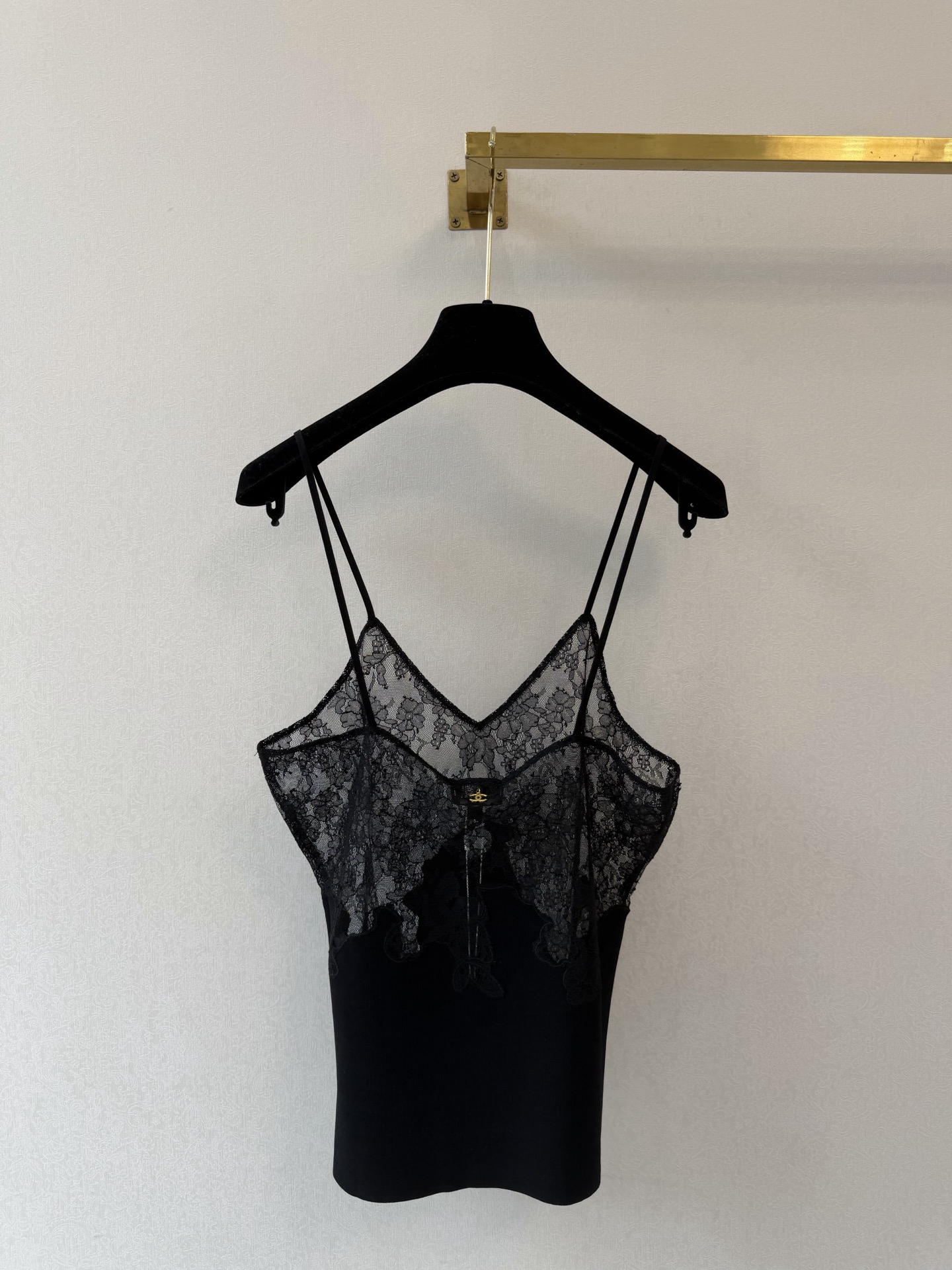 小香新品🆕🆕吊带💗💗实拍图🆕🆕三色3码