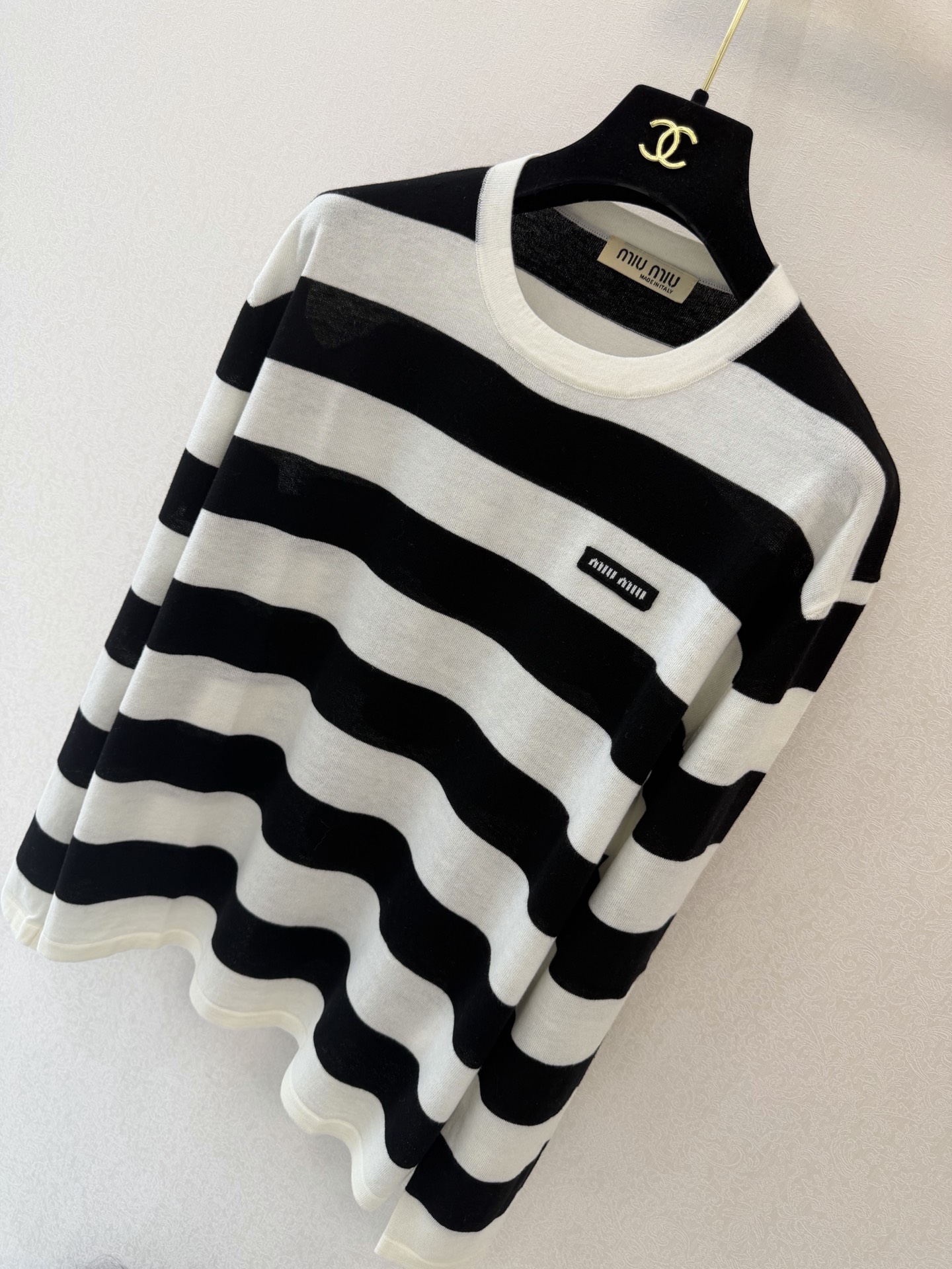 缪缪新品🆕🆕圆领长袖💗💗实拍图🆕🆕