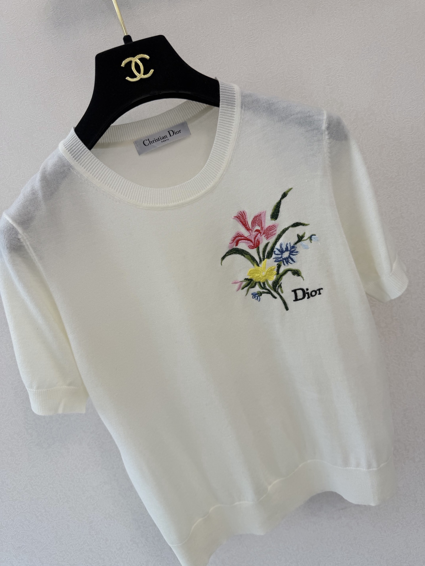 迪奥新品🆕🆕圆领短袖💗💗实拍图🆕🆕两色3码