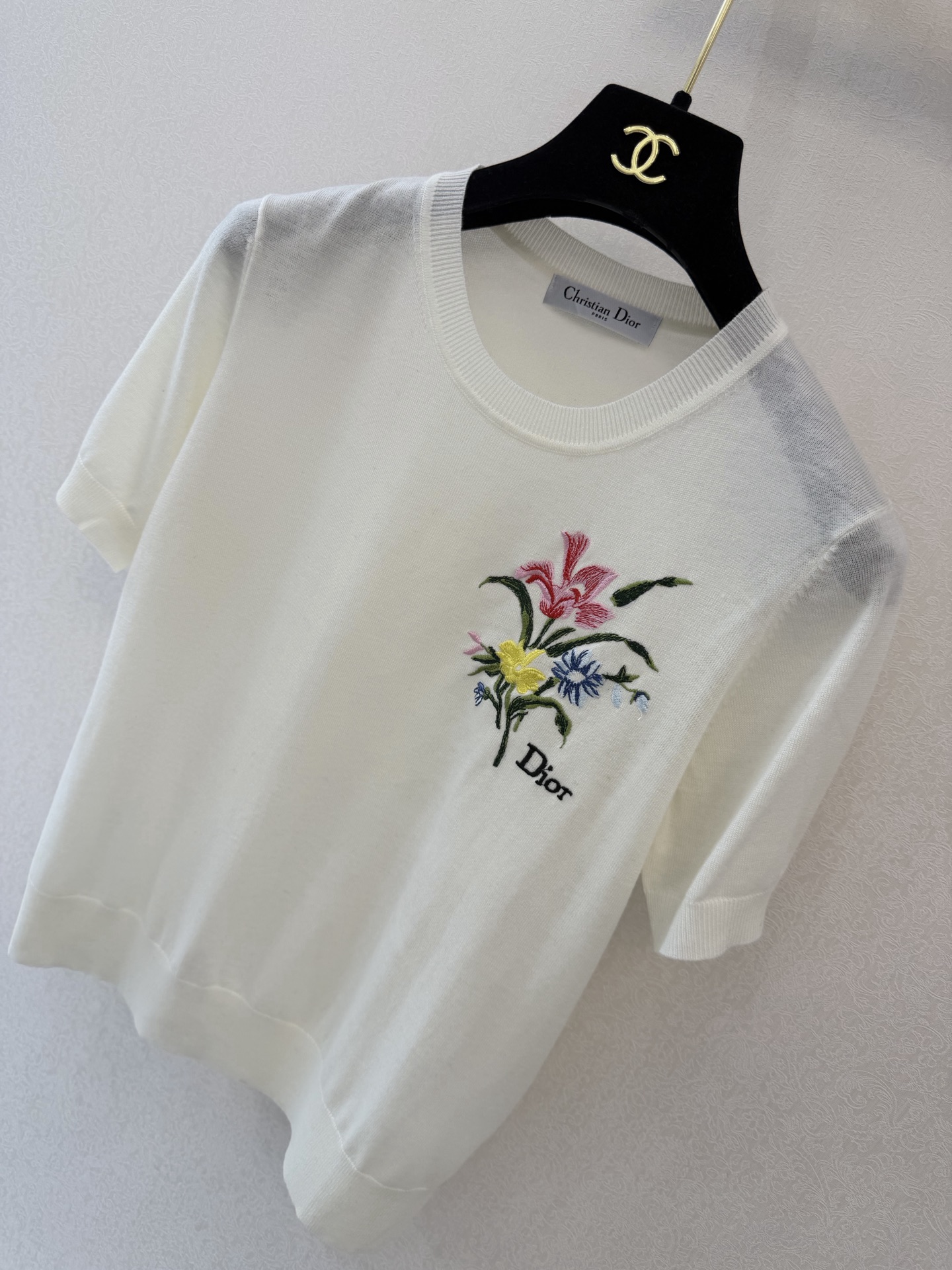 迪奥新品🆕🆕圆领短袖💗💗实拍图🆕🆕两色3码