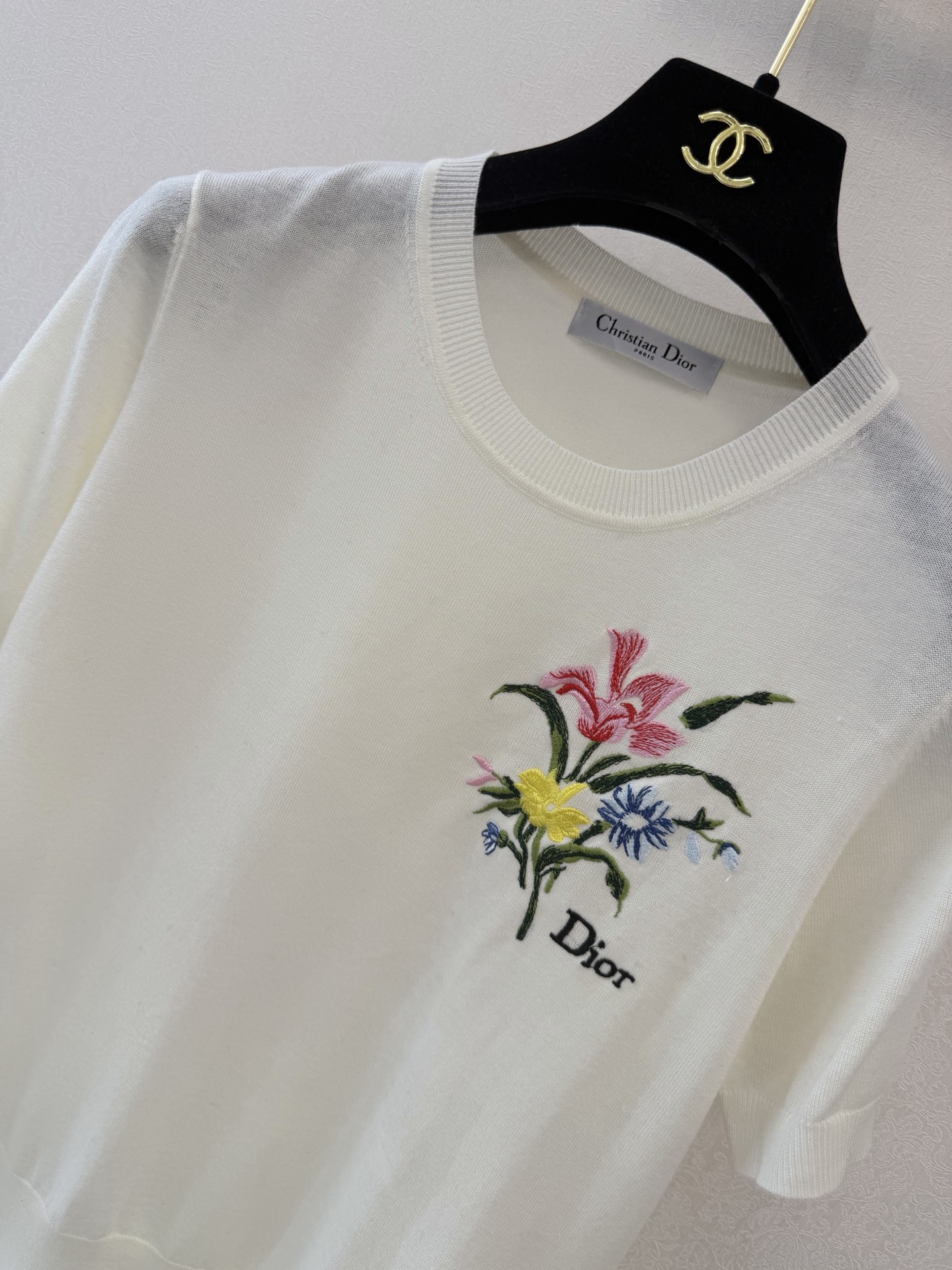 迪奥新品🆕🆕圆领短袖💗💗实拍图🆕🆕两色3码