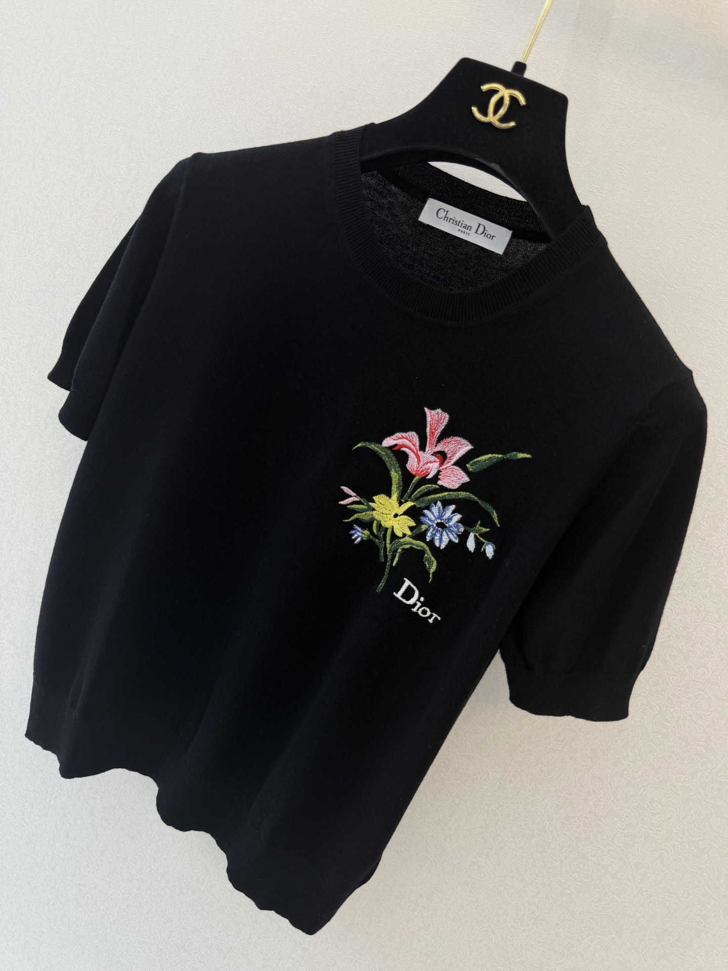 迪奥新品🆕🆕圆领短袖💗💗实拍图🆕🆕两色3码