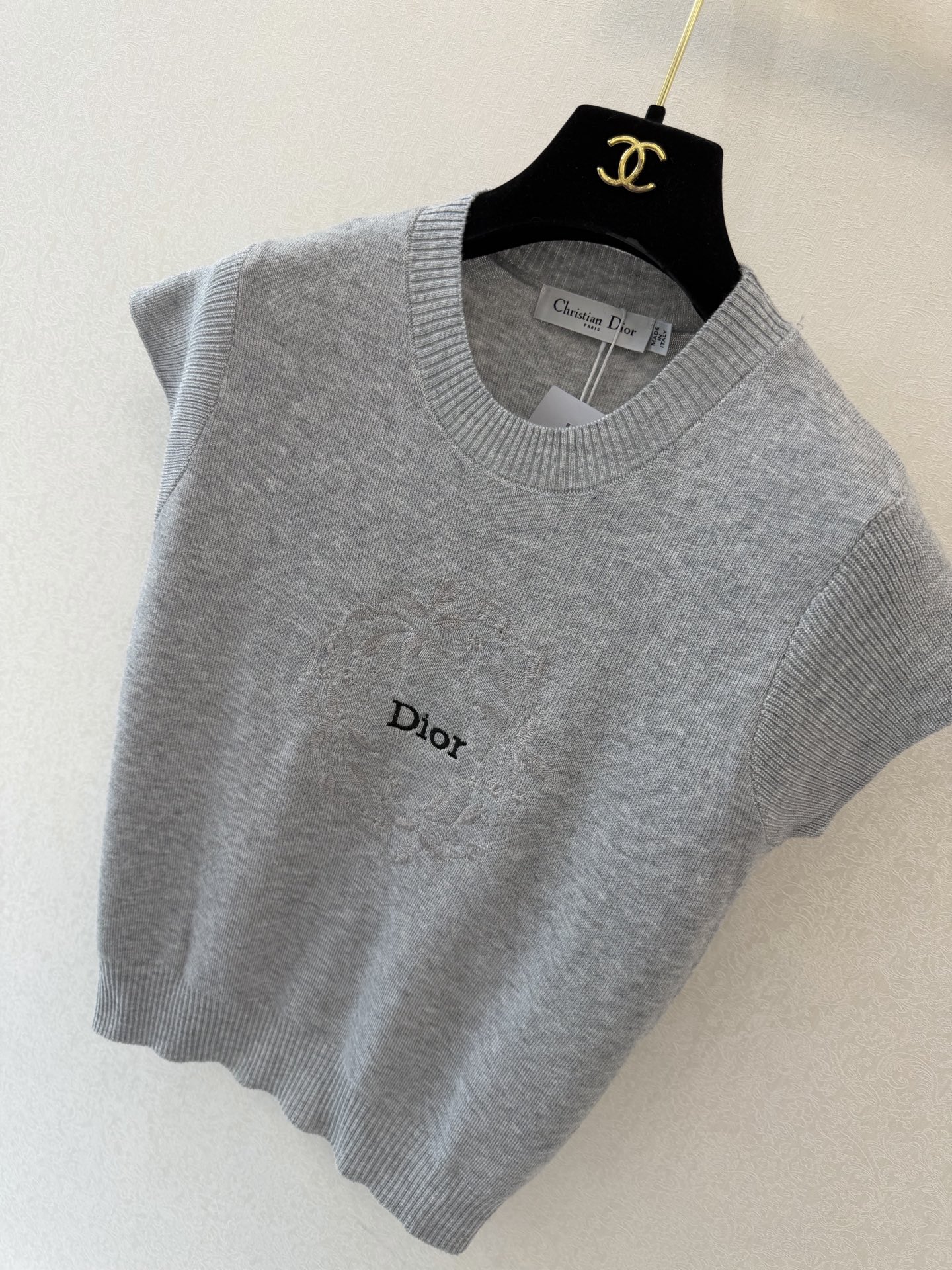 迪奥新品🆕🆕圆领短袖💗💗实拍图🆕🆕三色3码