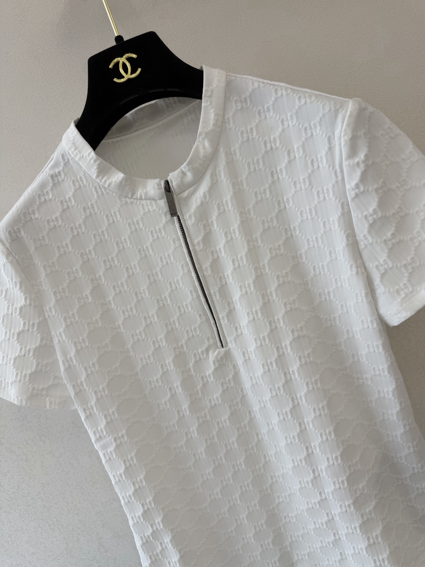 古驰高版本新品🆕🆕半拉链短袖💗💗实拍图🆕🆕两色3码