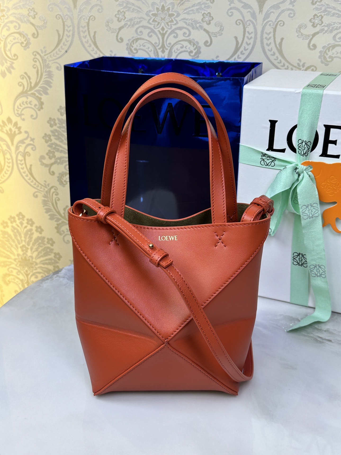 LOEWE 迷你Puzzle Fold折叠手袋 𝟏𝟔.𝟓-顶级品质