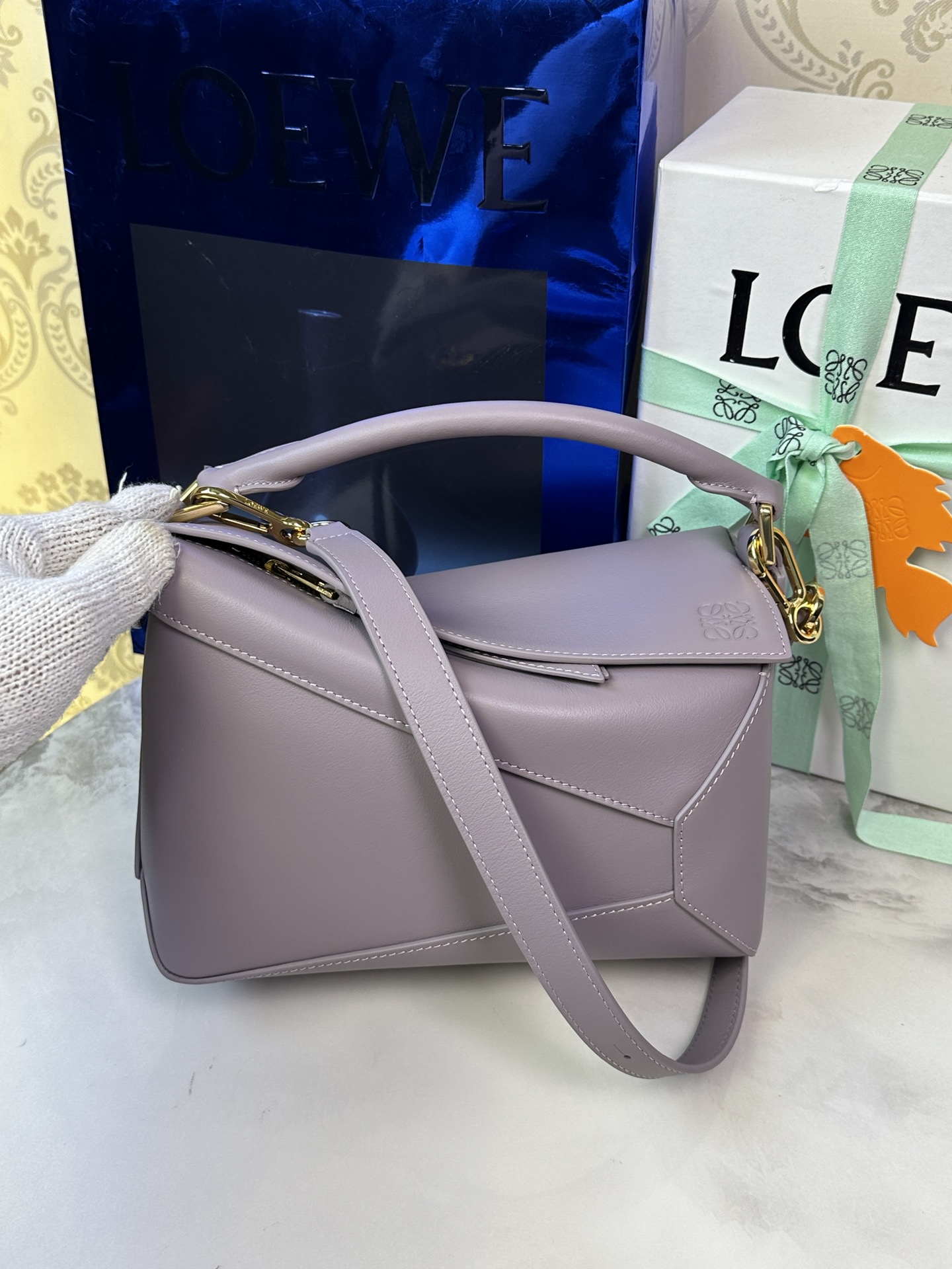 LOEWE 新款小號Puzzle Edge 𝟐𝟒-頂級品質
