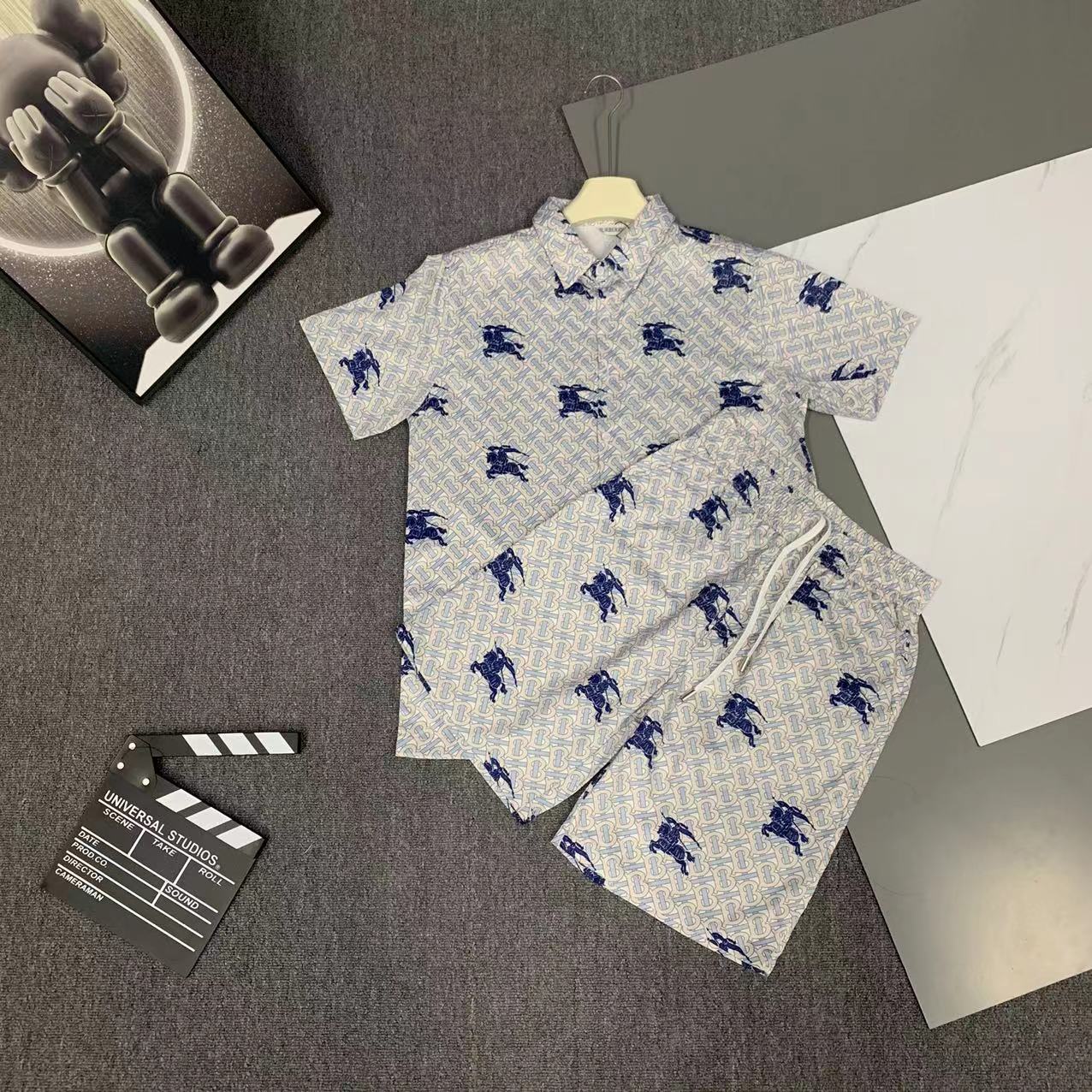  2025 夏季新款BBU  巴宝莉 印花翻领短袖衬衣套装，高端版本！定制面料 透气舒适度高 细节无可挑
