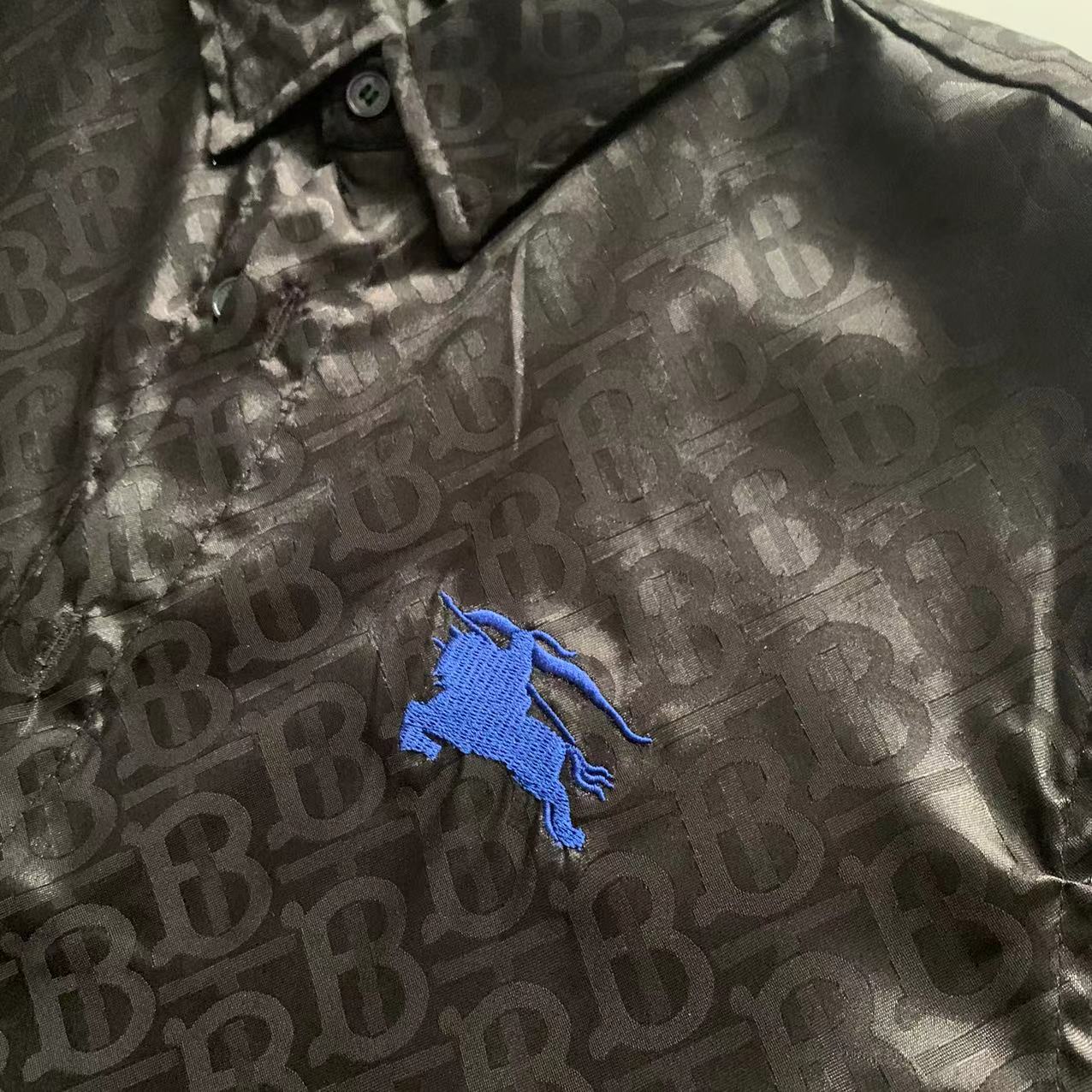  2025 夏季新款BBU  巴宝莉 印花翻领短袖衬衣套装，高端版本！定制面料 透气舒适度高 细节无可挑