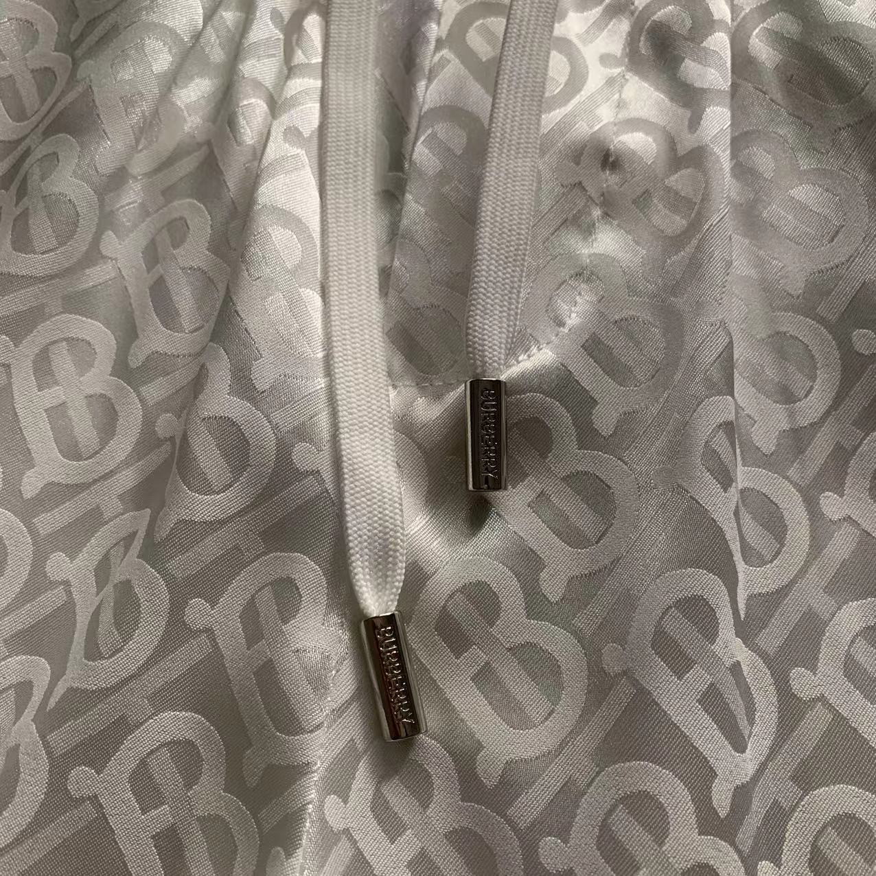  2025 夏季新款BBU  巴宝莉 印花翻领短袖衬衣套装，高端版本！定制面料 透气舒适度高 细节无可挑