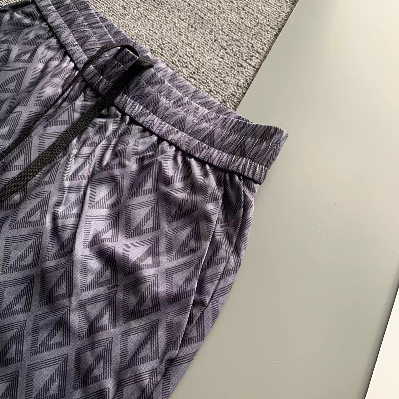  2025 夏季新款Dior  迪奥 印花翻领短袖衬衣套装，高端版本！定制面料 透气舒适度高 细节无可挑