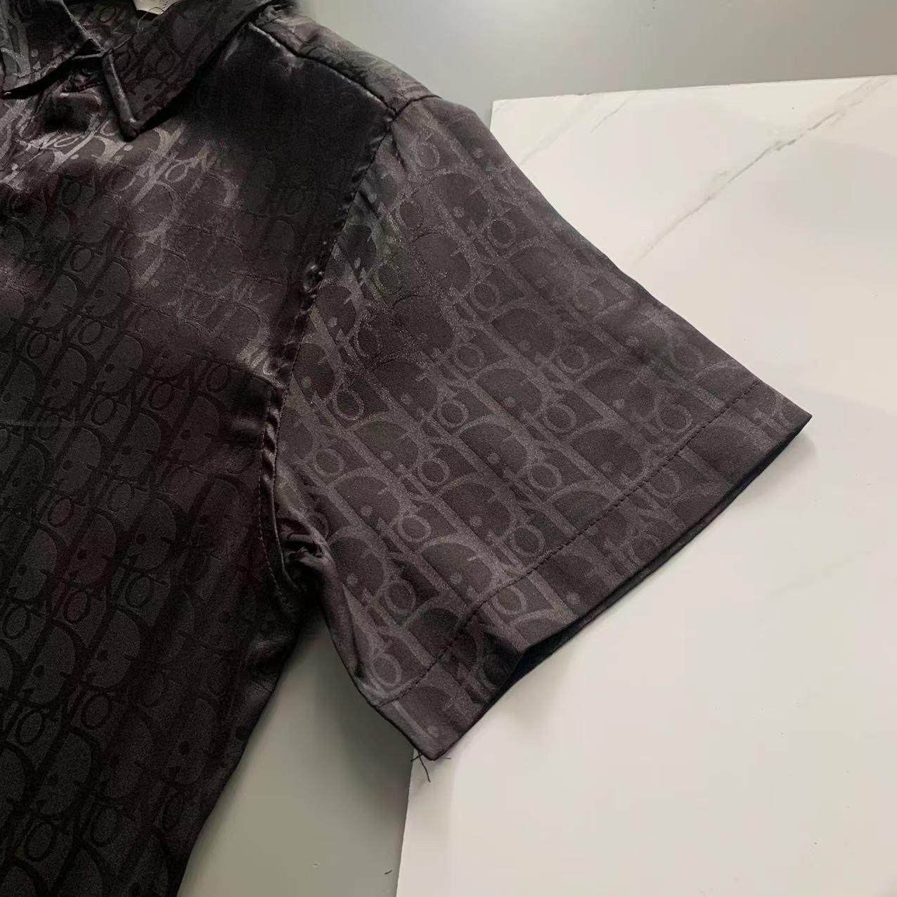  2025 夏季新款Dior  迪奥 印花翻领短袖衬衣套装，高端版本！定制面料 透气舒适度高 细节无可挑