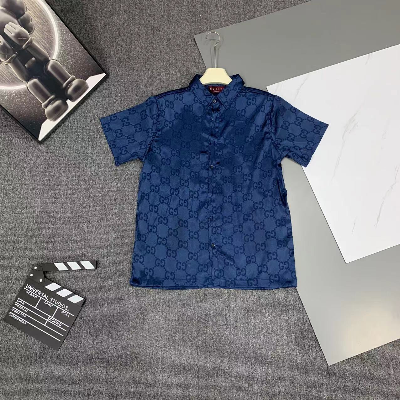  2025 夏季新款Gucci  古奇 印花翻领短袖衬衣套装，高端版本！定制面料 透气舒适度高 细节无可