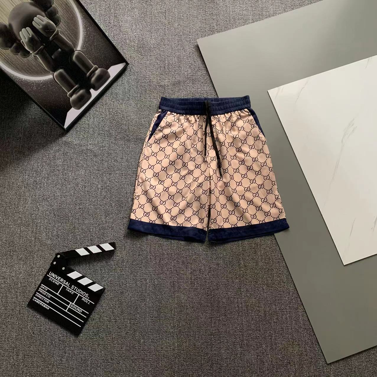  2025 夏季新款Gucci  古奇 印花翻领短袖衬衣套装，高端版本！定制面料 透气舒适度高 细节无可