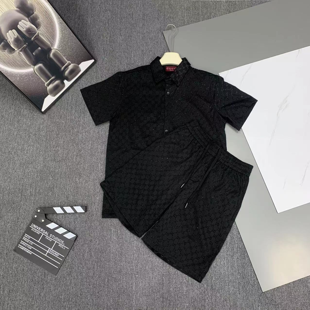  2025 夏季新款Gucci  古奇 印花翻领短袖衬衣套装，高端版本！定制面料 透气舒适度高 细节无可