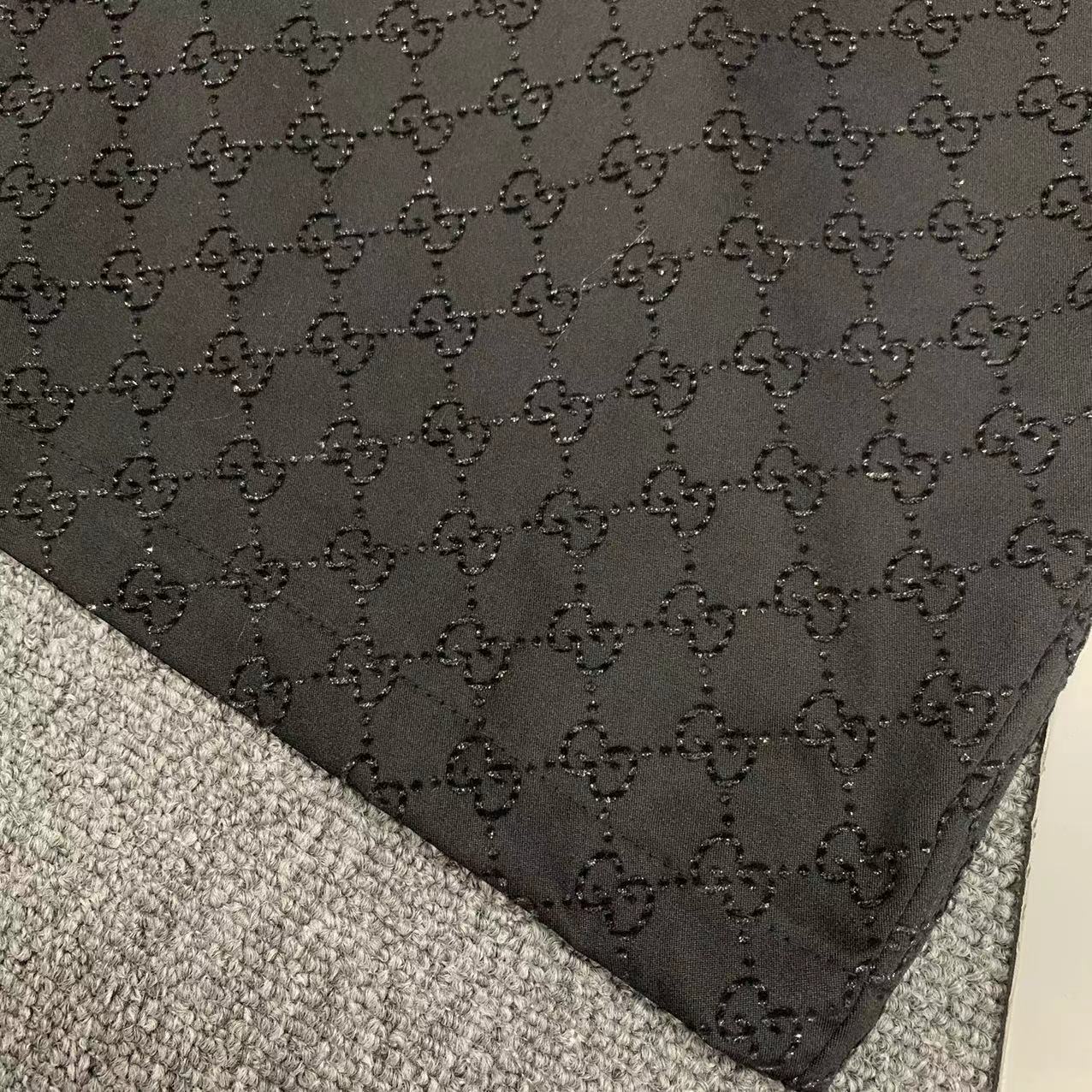  2025 夏季新款Gucci  古奇 印花翻领短袖衬衣套装，高端版本！定制面料 透气舒适度高 细节无可