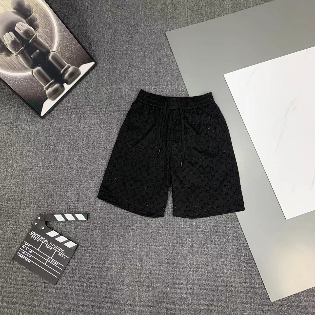  2025 夏季新款Gucci  古奇 印花翻领短袖衬衣套装，高端版本！定制面料 透气舒适度高 细节无可