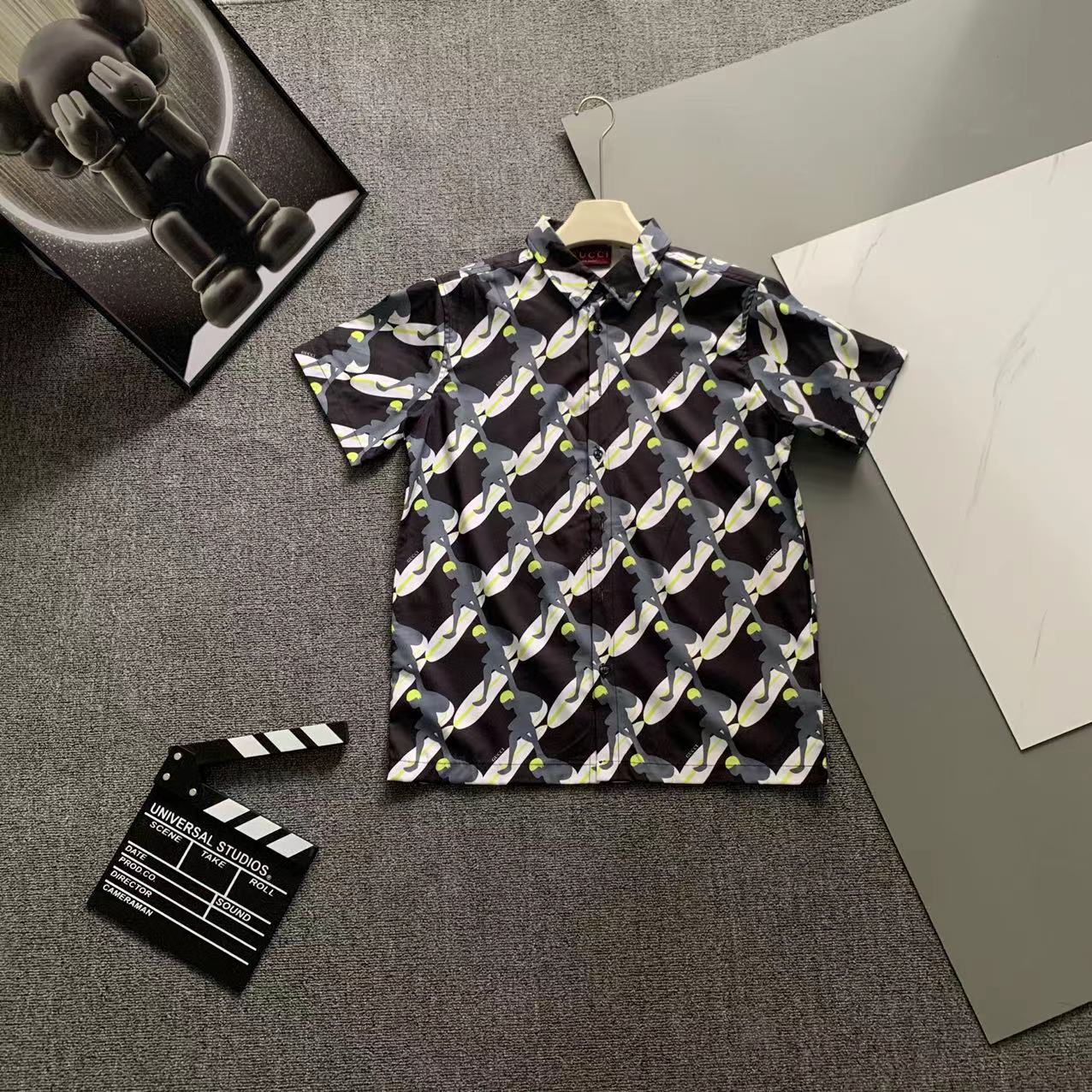  2025 夏季新款Gucci  古奇 印花翻领短袖衬衣套装，高端版本！定制面料 透气舒适度高 细节无可