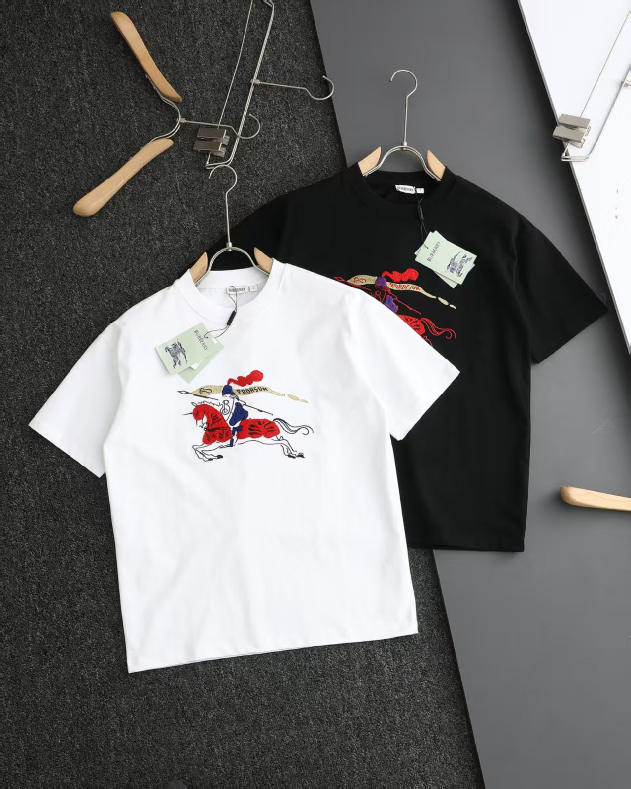 Burberry T-Shirt 04011
