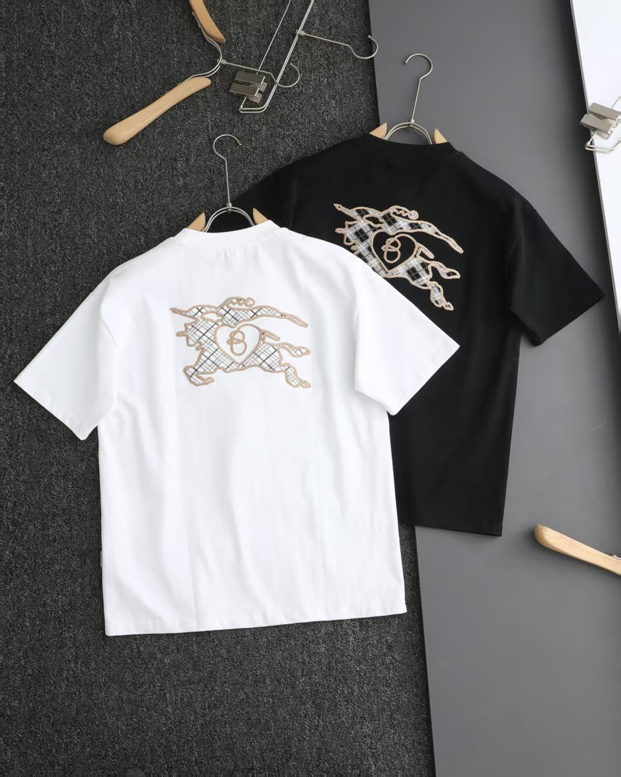 Burberry T-Shirt 04004