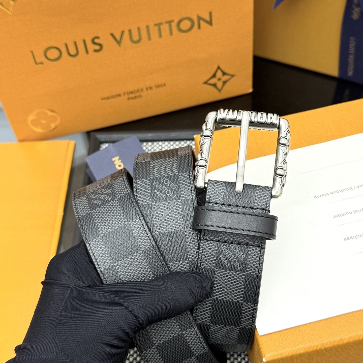 Louis Vuitton 代购级 LV Monogram Surplus 腰带以青春视角重释品牌传承