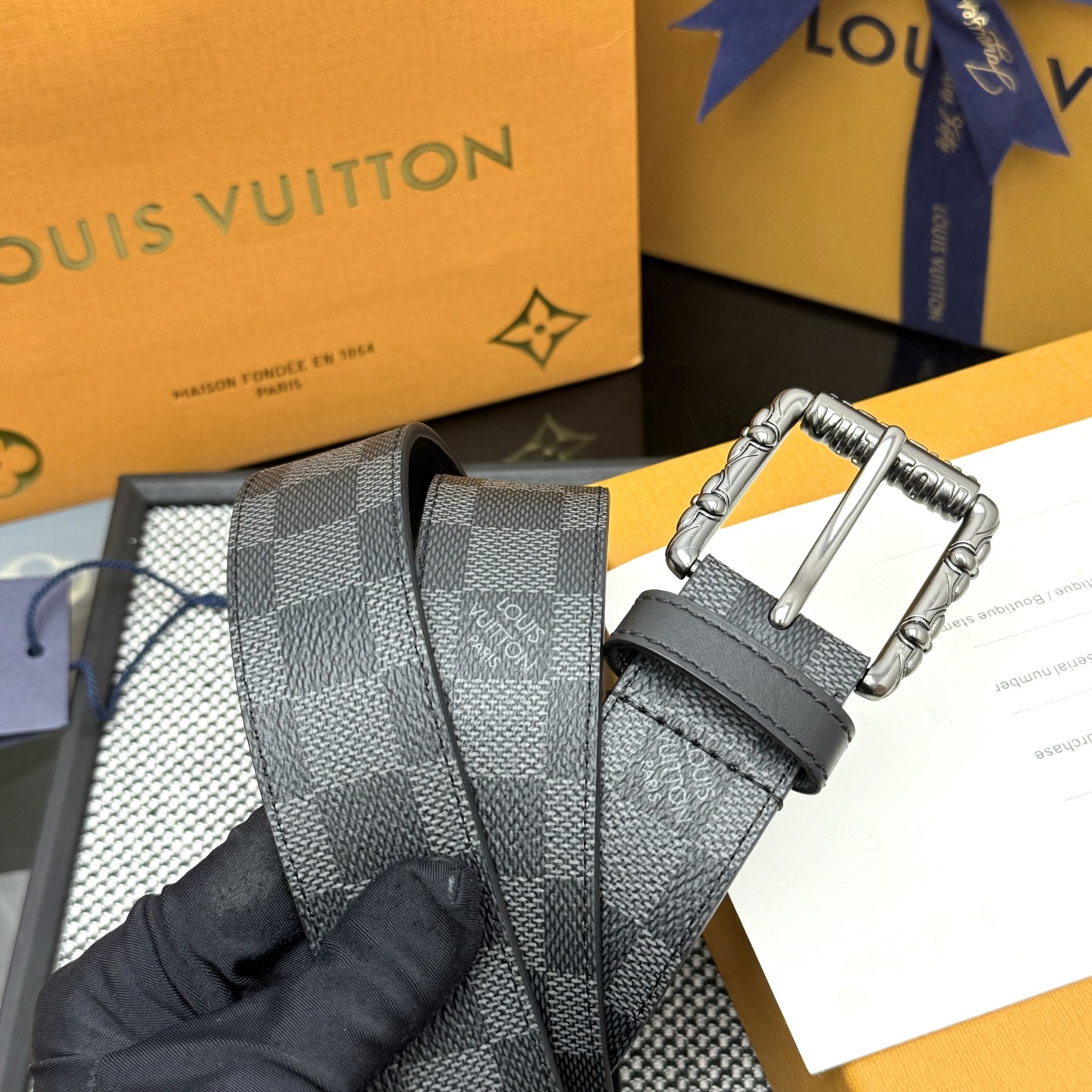Louis Vuitton 代购级 LV Monogram Surplus 腰带以青春视角重释品牌传承