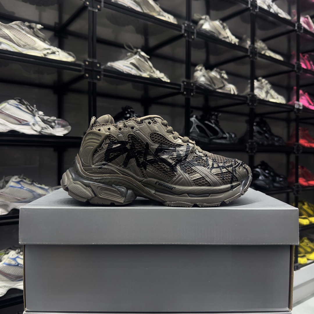 NO:747013,Ordinary high version details appreciation BALENCIA*RUNNER, dad shoes, balenciaga19860909普通高版本 细节鉴赏  BALENCIA*RUNNER,老爹鞋,balenciaga,Women's Shoes