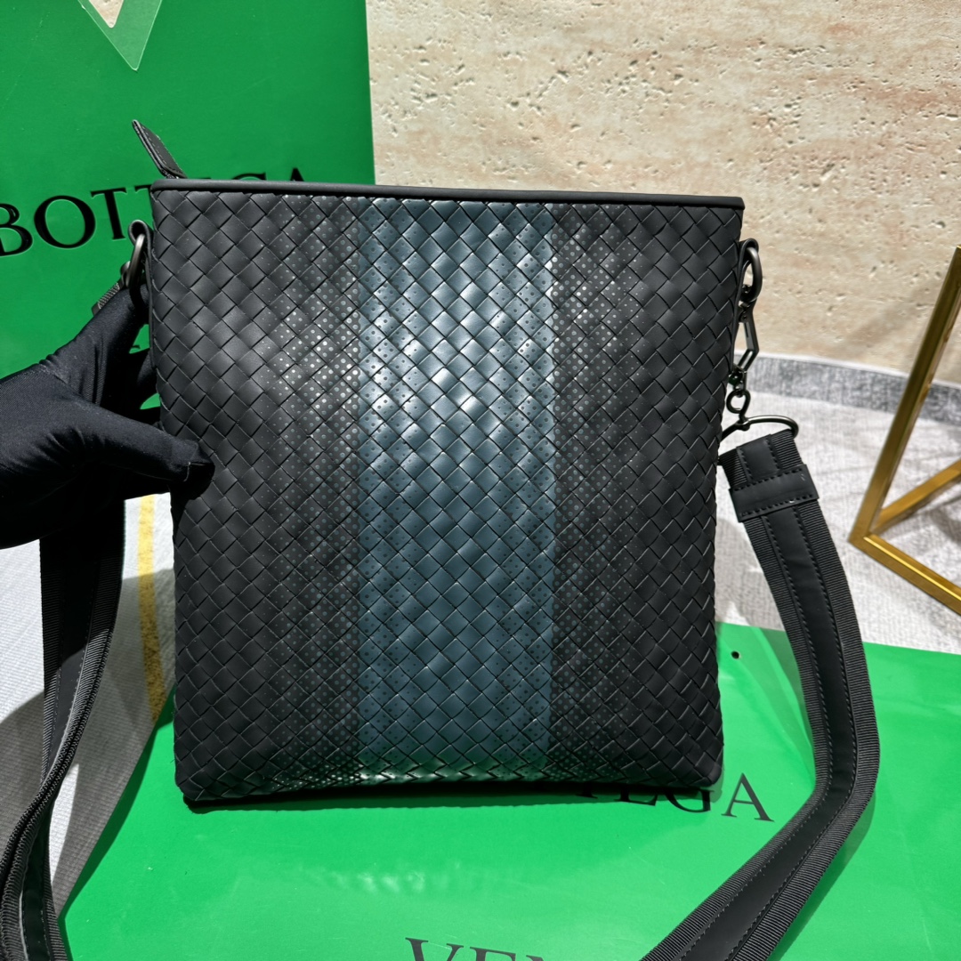 BV斜挎包Bottega Veneta 宝缇嘉 2