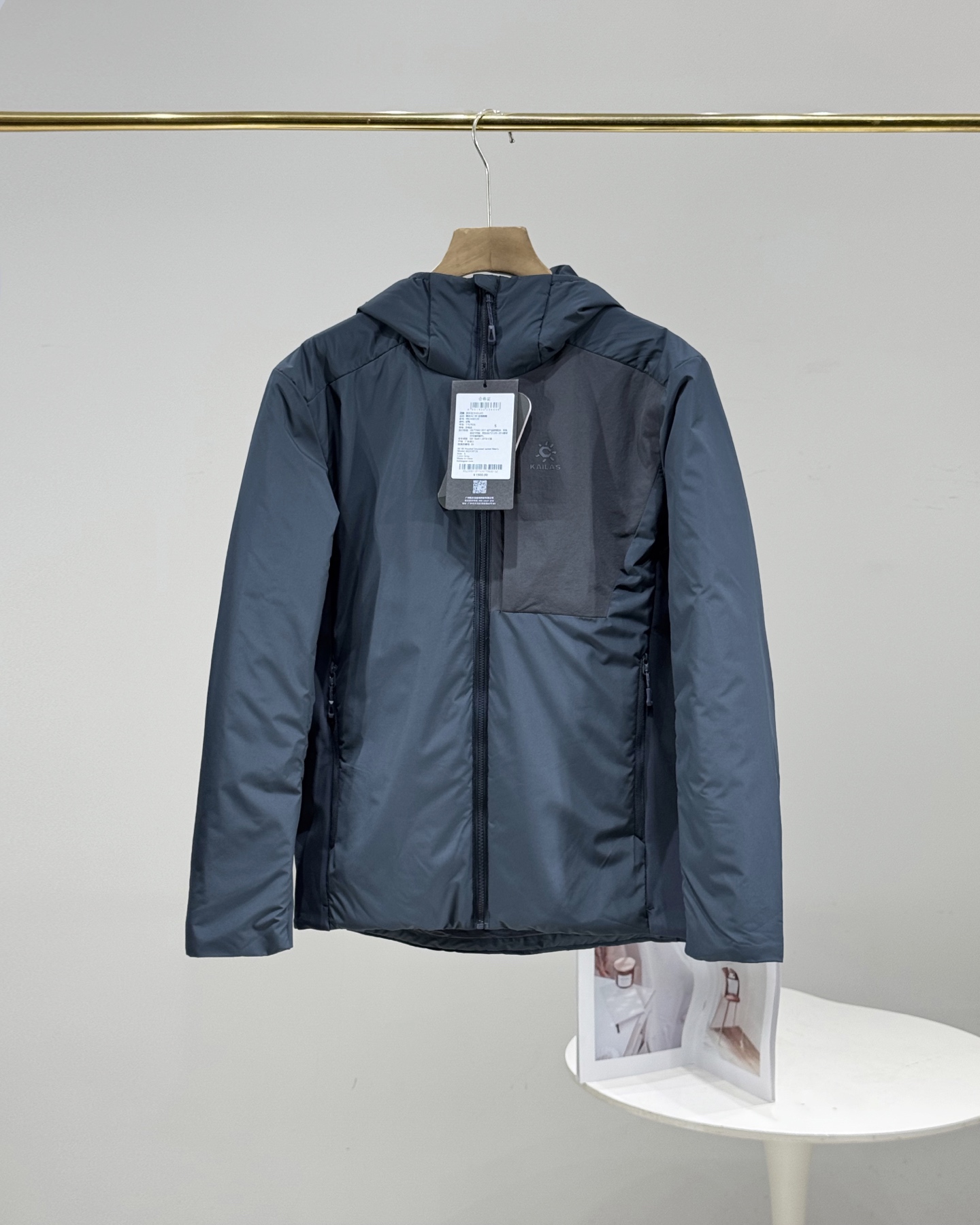 KAILAS Chaqueta Aislante con Aislamiento de Aerogel para Hombre y Mujer 4 i1759150942324 1715 0 2