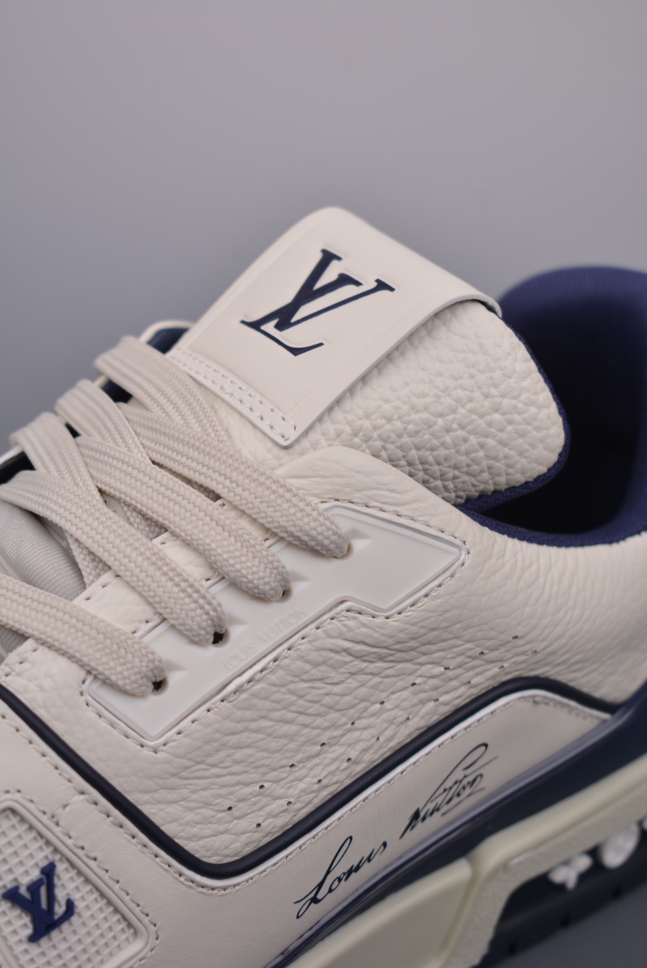 700 天花板级别 LOUIS VUITTON Trainer LV 路易威登