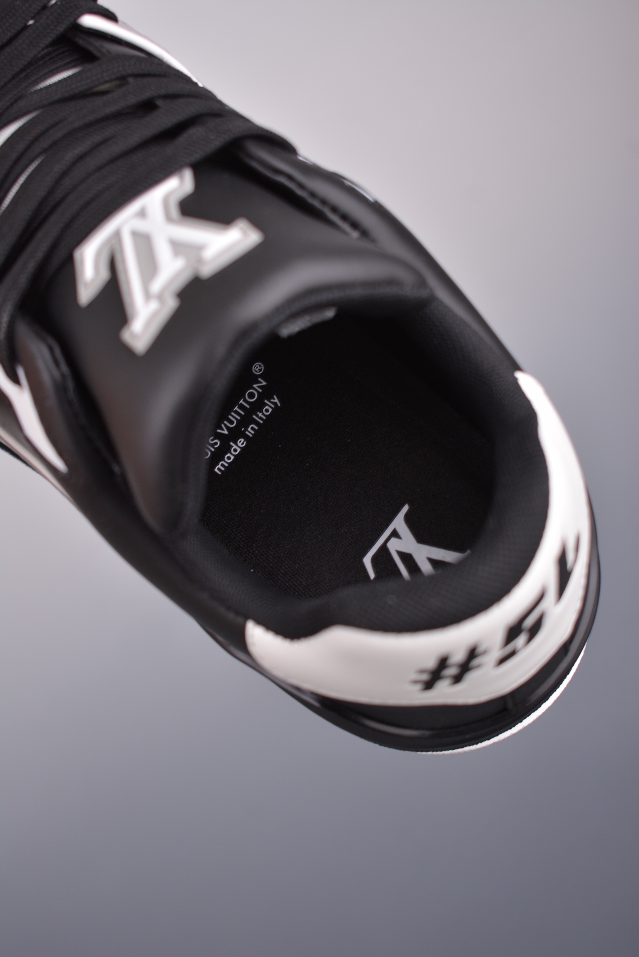 天花板级别 LOUIS VUITTON Trainer LV 路易威登 独家全新升级最新包装