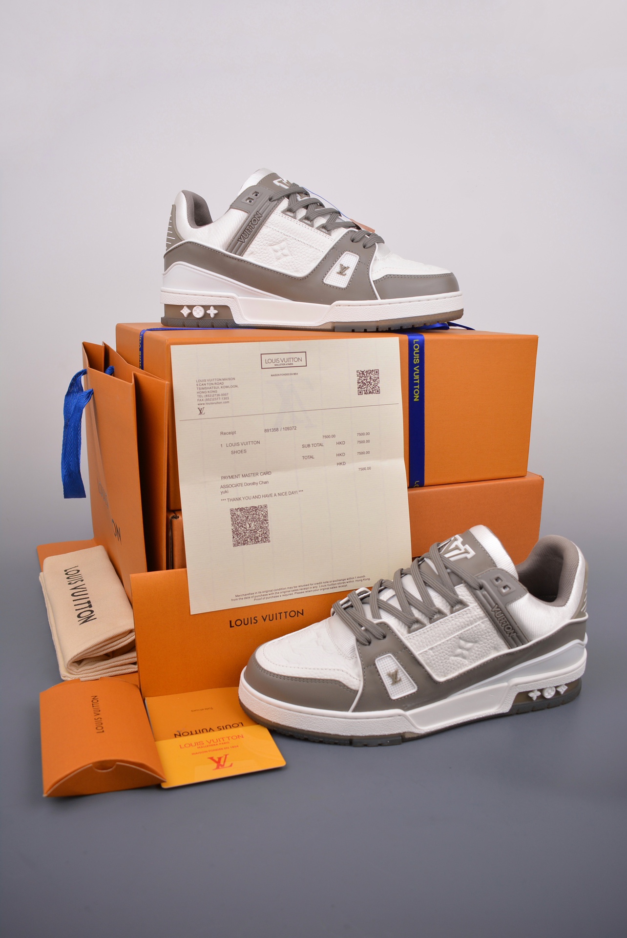 700 天花板级别 LOUIS VUITTON Trainer LV 路易威登板鞋