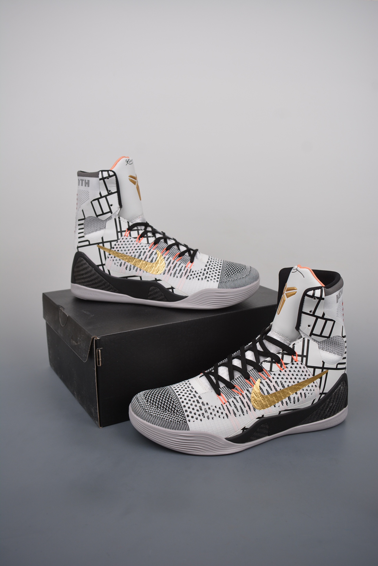 NikeKobe9EliteXDR实战高帮篮球鞋实拍首发使用编织技术Flyknit看讲解配以Flywir