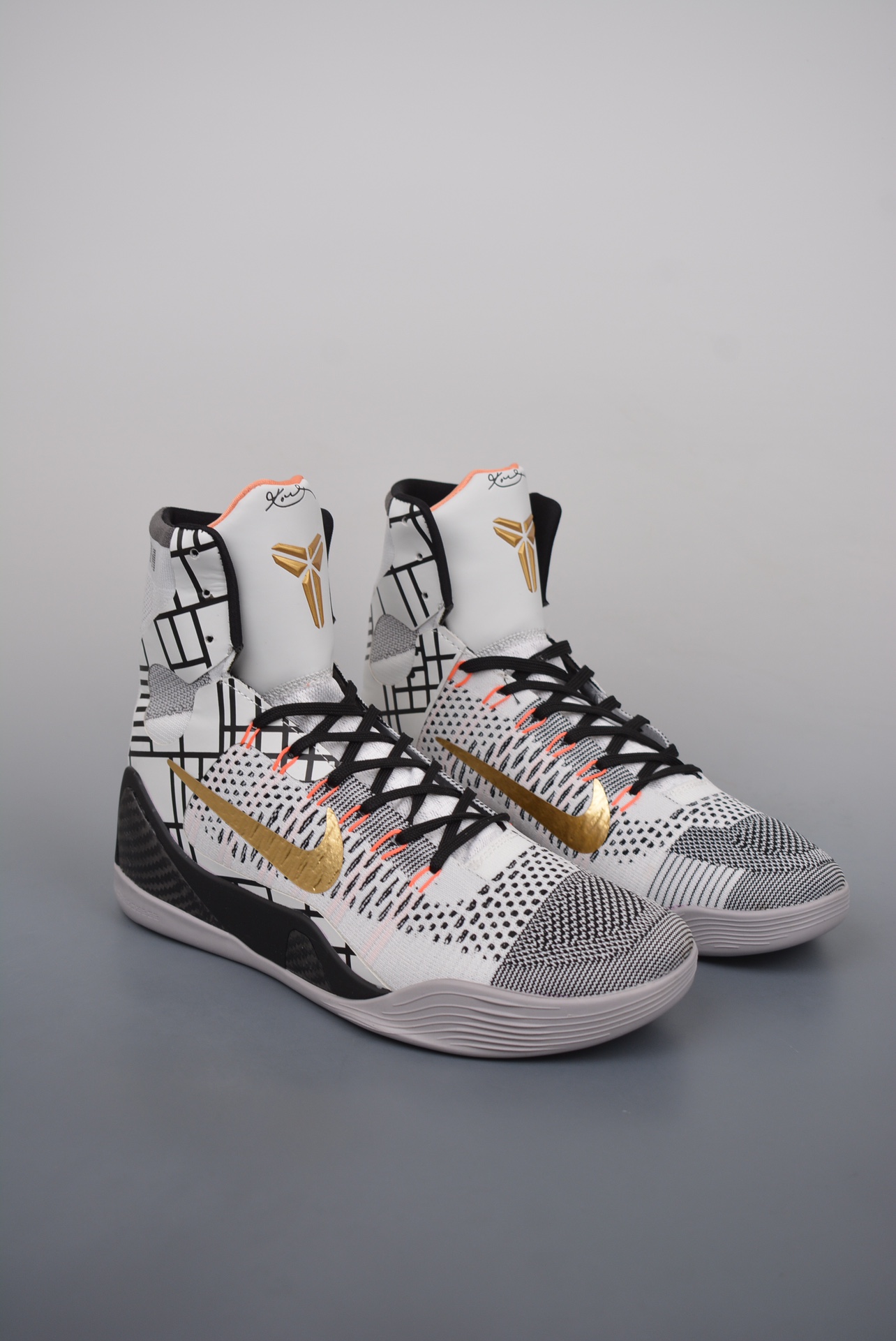 NikeKobe9EliteXDR实战高帮篮球鞋实拍首发使用编织技术Flyknit看讲解配以Flywir