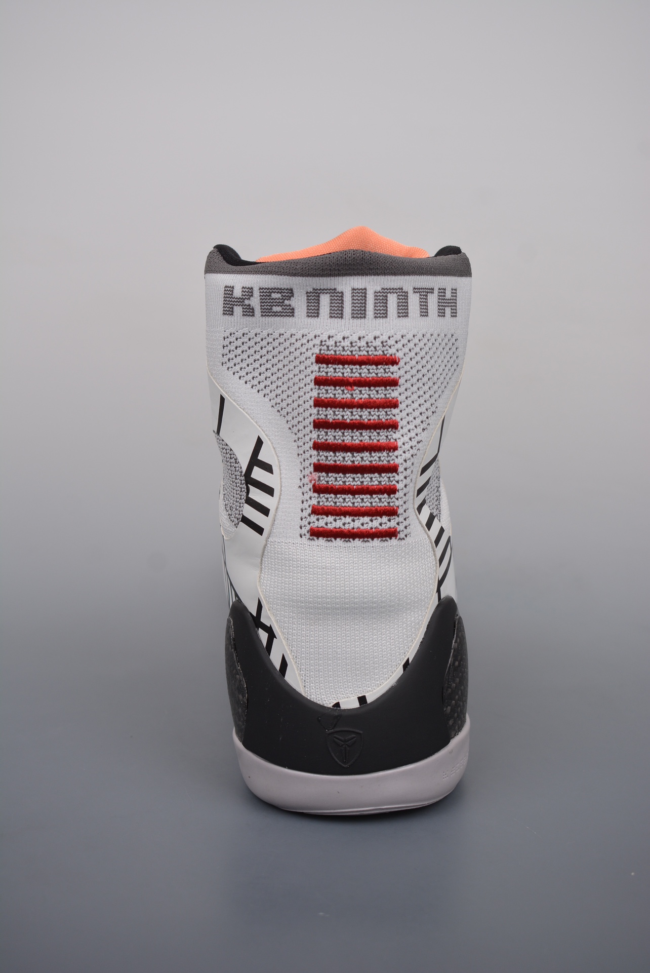 NikeKobe9EliteXDR实战高帮篮球鞋实拍首发使用编织技术Flyknit看讲解配以Flywir