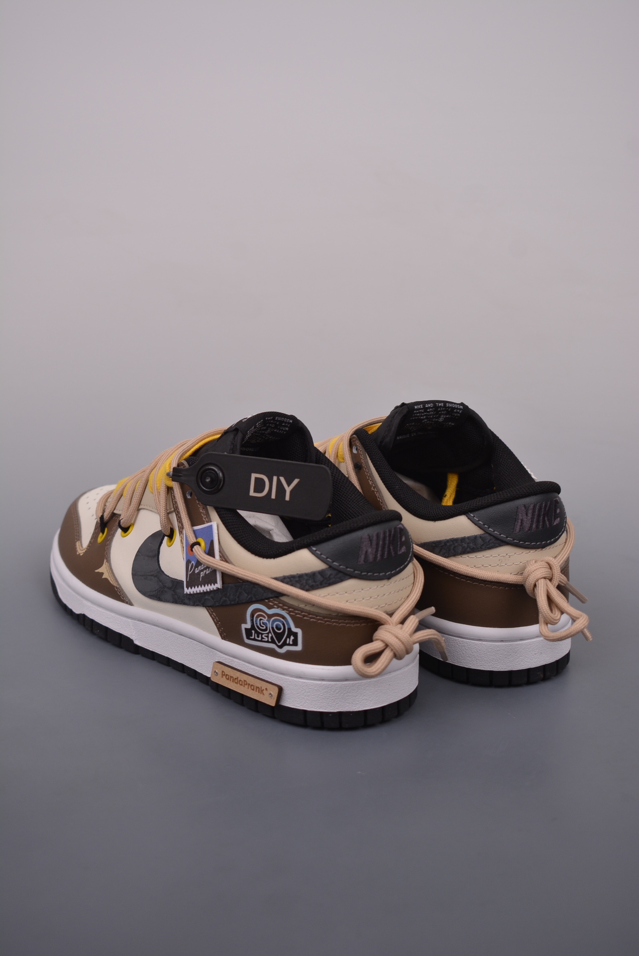 300 SB Dunk Low 丛林穿越 披荆斩棘 解构抽绳鞋带 DV0831-002