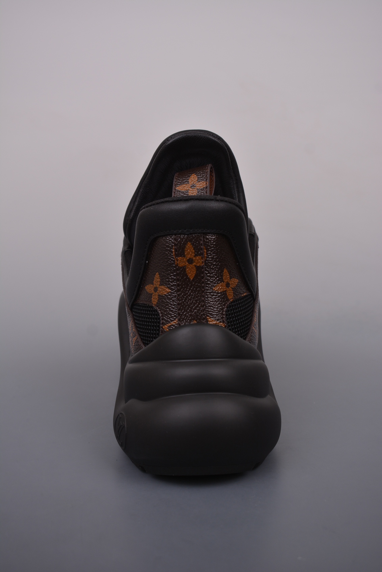 550 Louis Vuitton Archlight Sneakers LV Archlight 老爹鞋