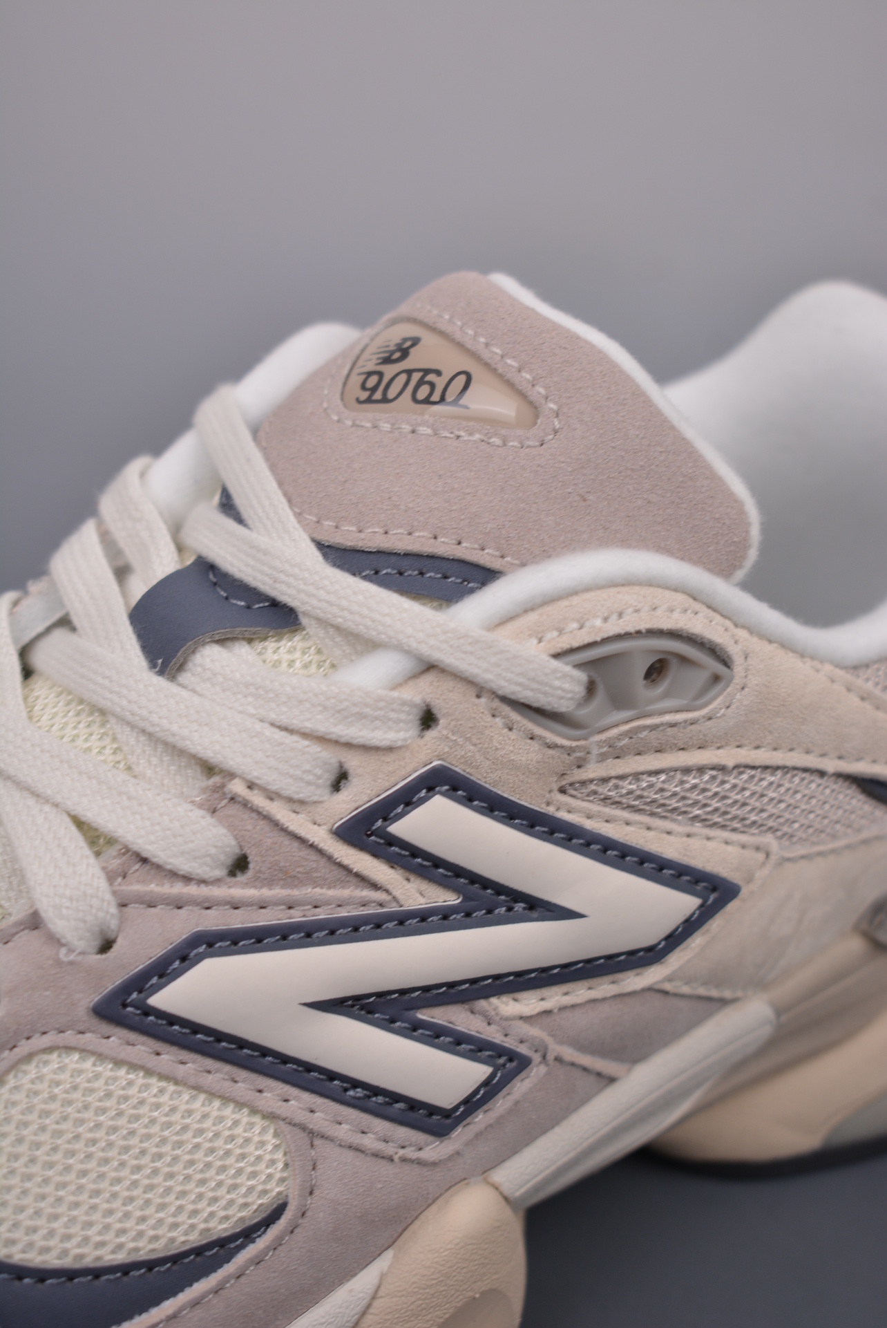 220 Joe Freshgoods x New Balance 渠道纯原 NB9060 联名款 复古休闲运动慢跑鞋  U9060EEB