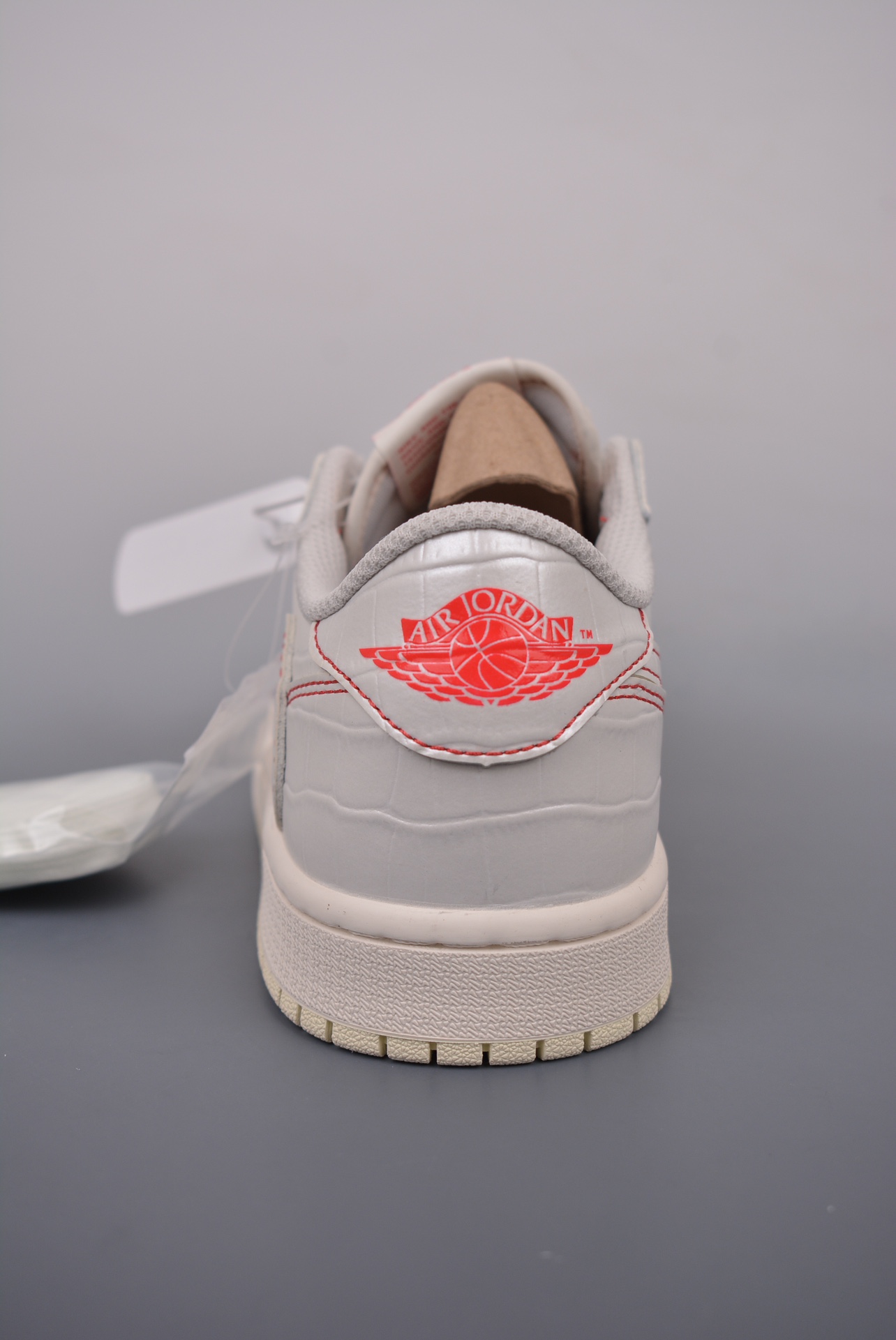 fragmentdesignxTravisScottxNikeAirJordan1LowOGSPAJ1闪