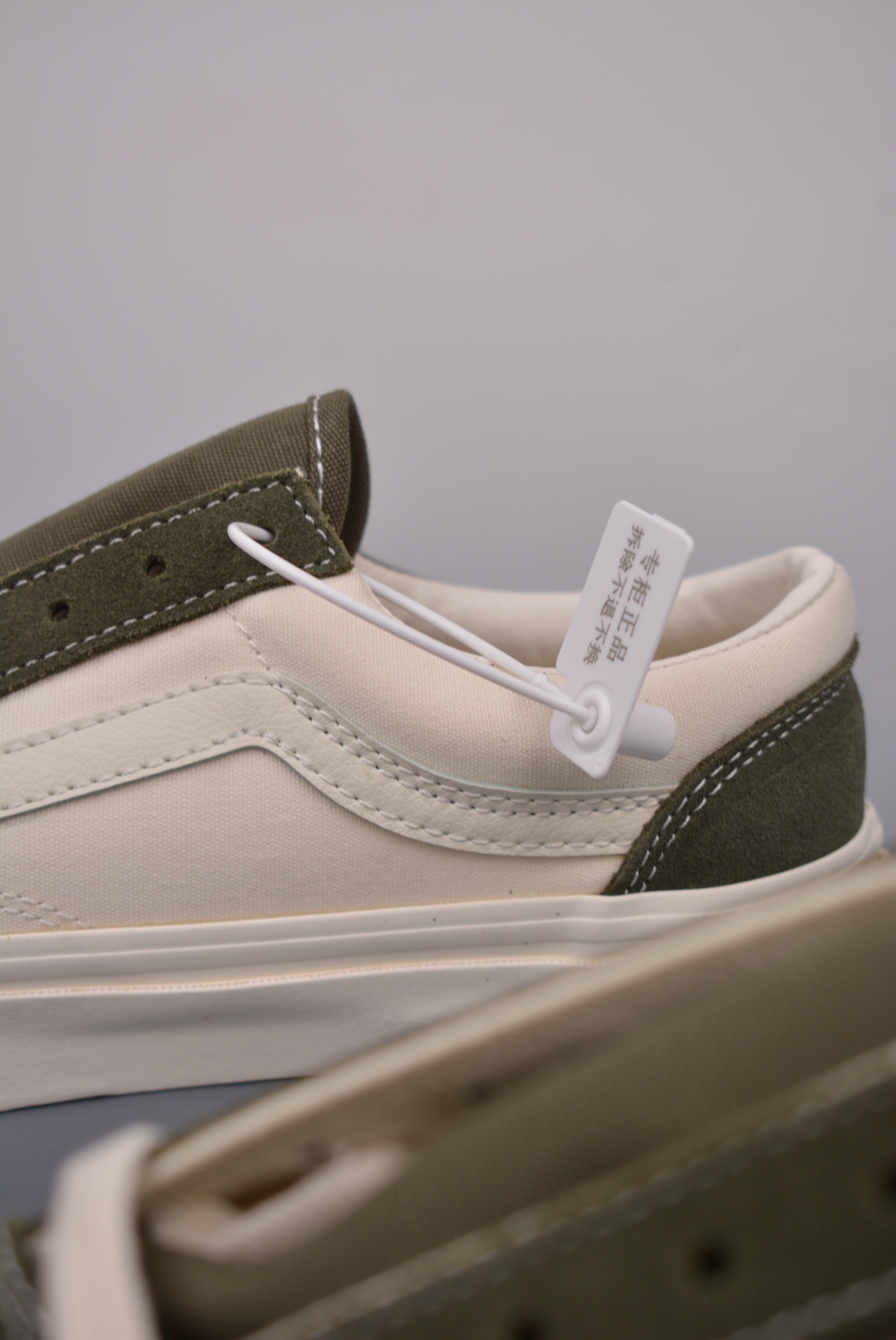 150 Pilgrim Surf + Supply x Vans Vault OG Style 36 LX 高端联名 VN0A3AUURY6