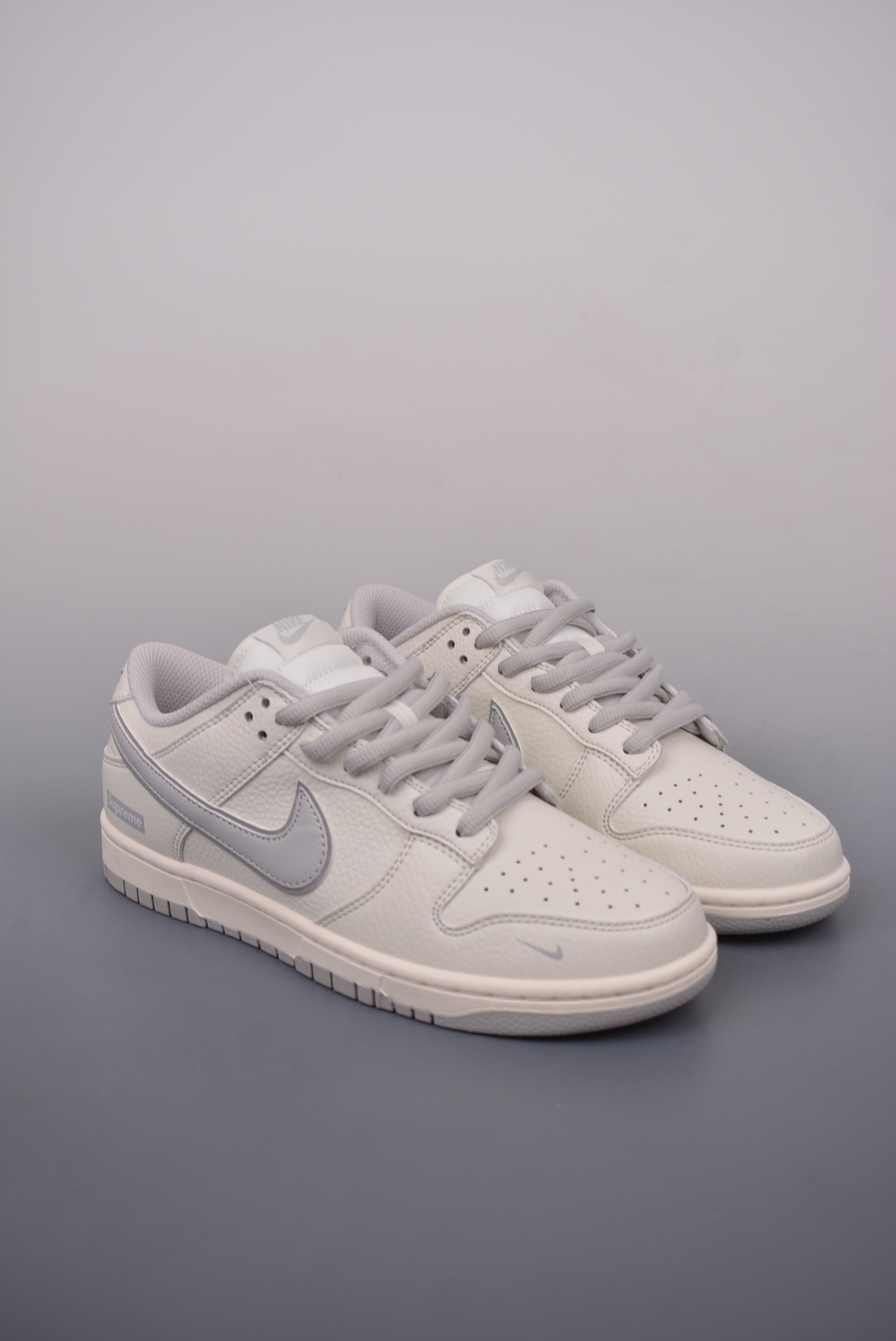 280 SB Dunk Low Supreme联名 RM2308-233