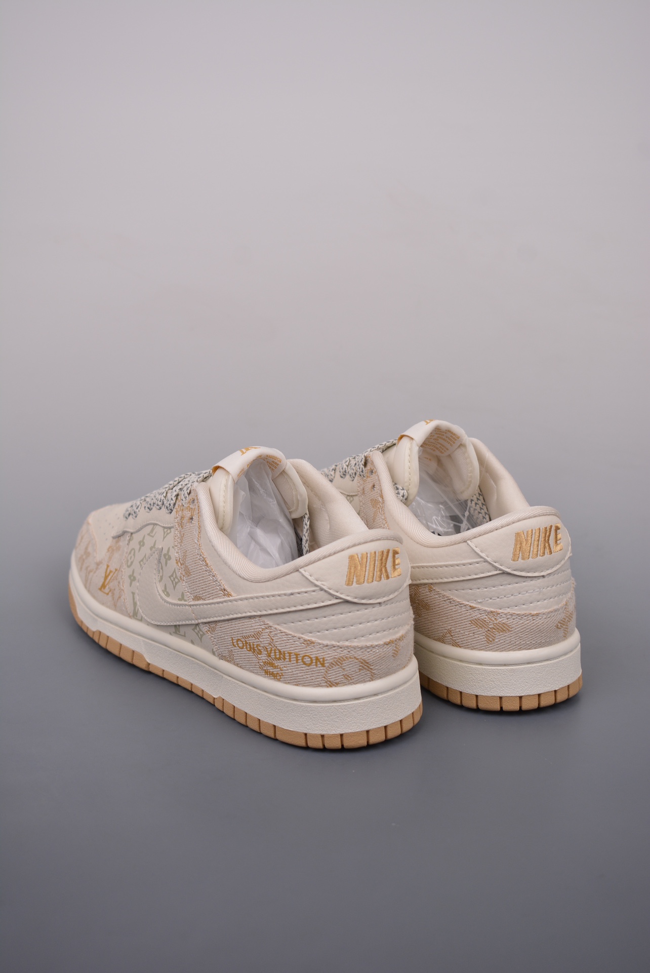 260 SB Dunk Low 联名 FC1688-187