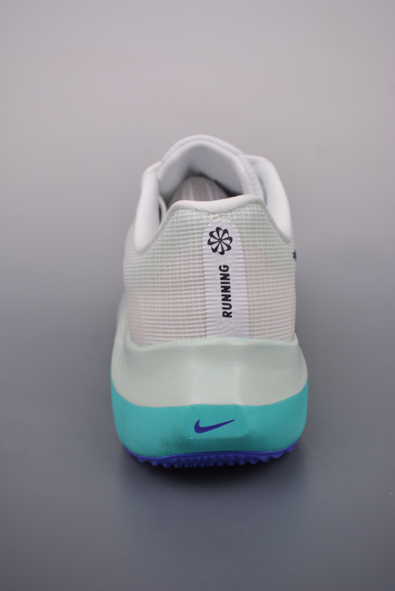 180 Zoom Fly 5超轻跑步鞋 REACT 泡棉轻盈跑步鞋  DM8968-302